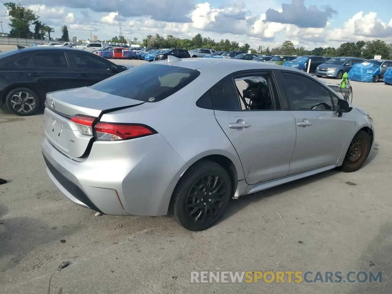 3 Photograph of a damaged car JTDEPRAE6LJ113109 TOYOTA COROLLA 2020