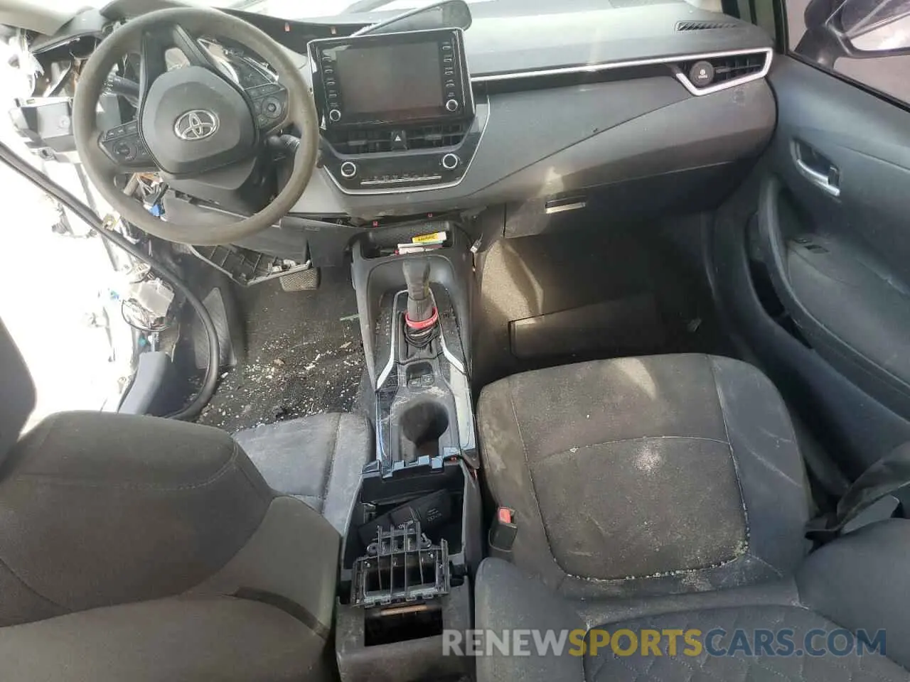 8 Photograph of a damaged car JTDEPRAE6LJ113109 TOYOTA COROLLA 2020