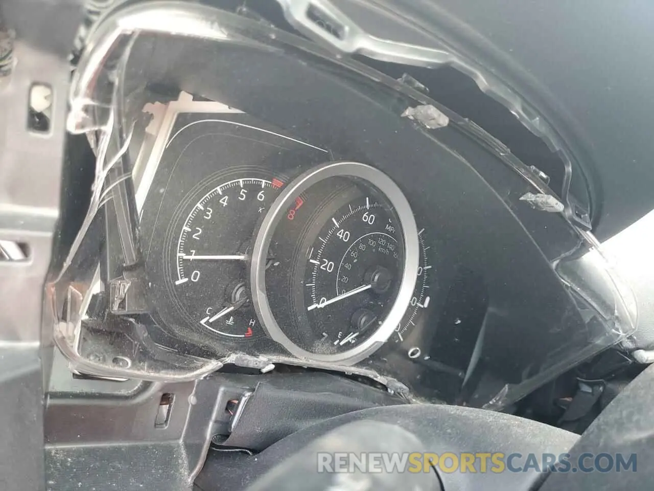 9 Photograph of a damaged car JTDEPRAE6LJ113109 TOYOTA COROLLA 2020
