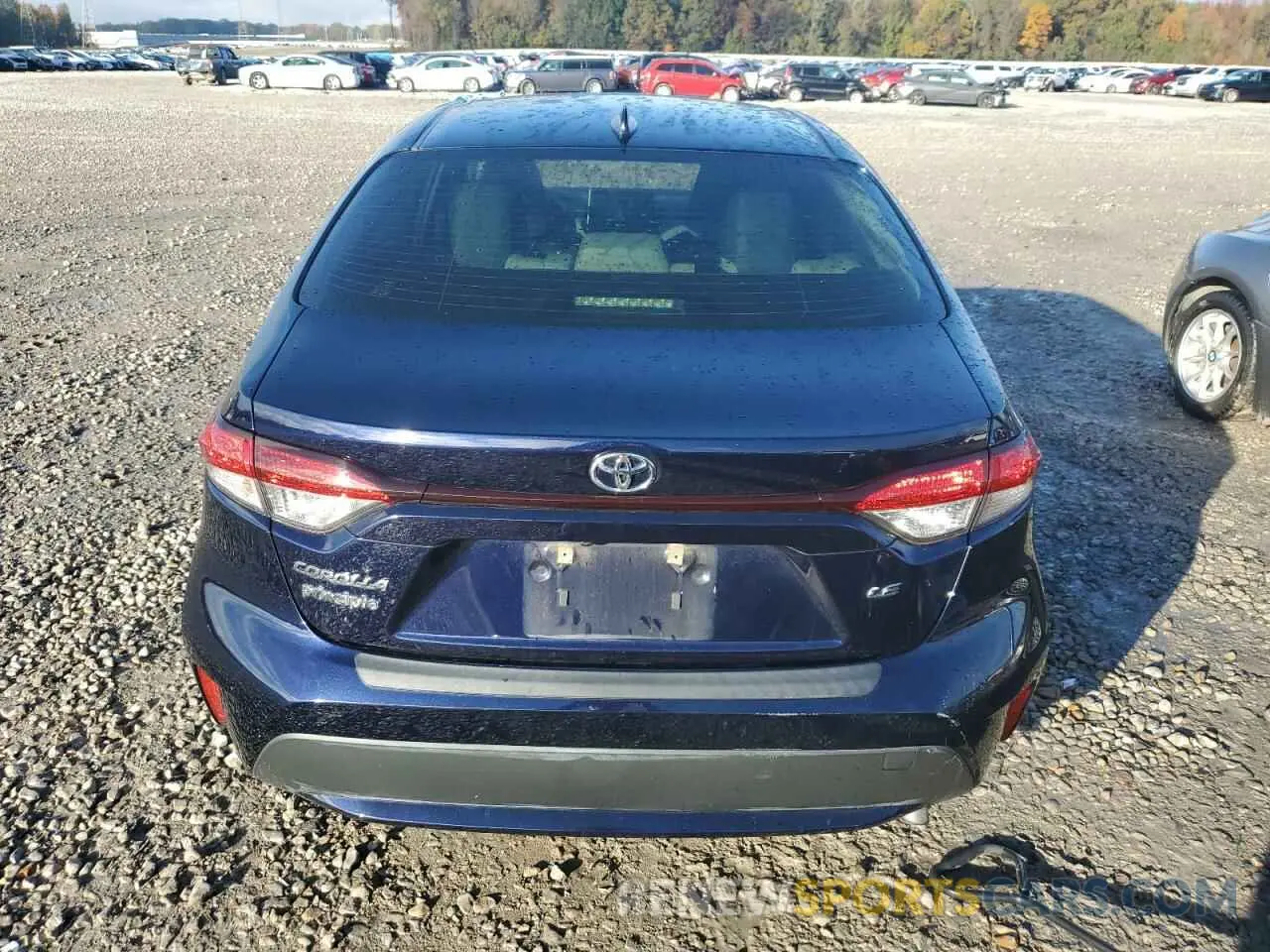 6 Photograph of a damaged car JTDEPRAE6LJ113823 TOYOTA COROLLA 2020