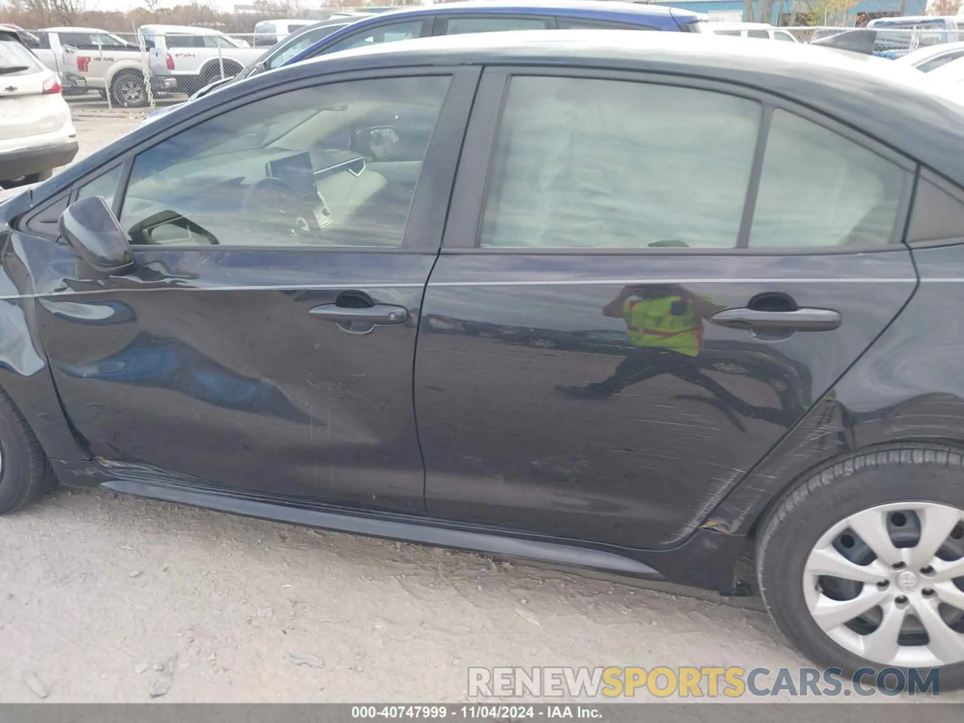 14 Photograph of a damaged car JTDEPRAE7LJ006182 TOYOTA COROLLA 2020
