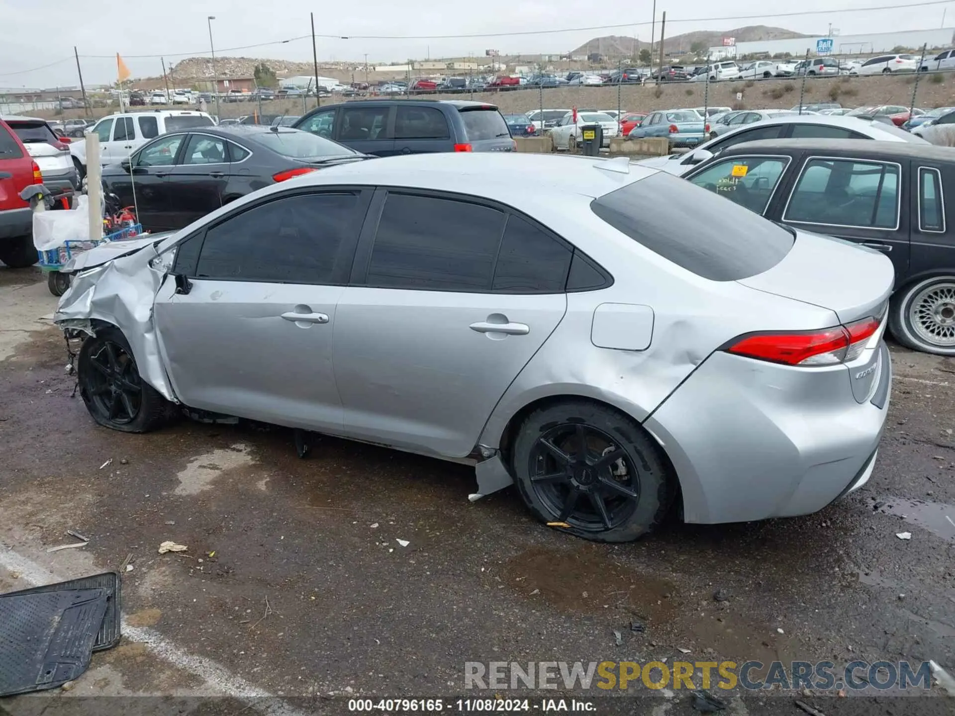 13 Photograph of a damaged car JTDEPRAE7LJ006263 TOYOTA COROLLA 2020