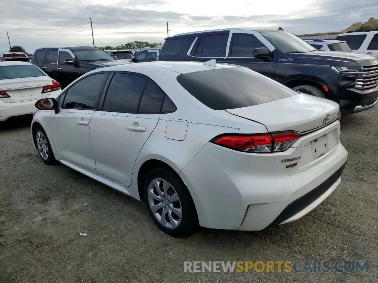 2 Photograph of a damaged car JTDEPRAE7LJ008028 TOYOTA COROLLA 2020