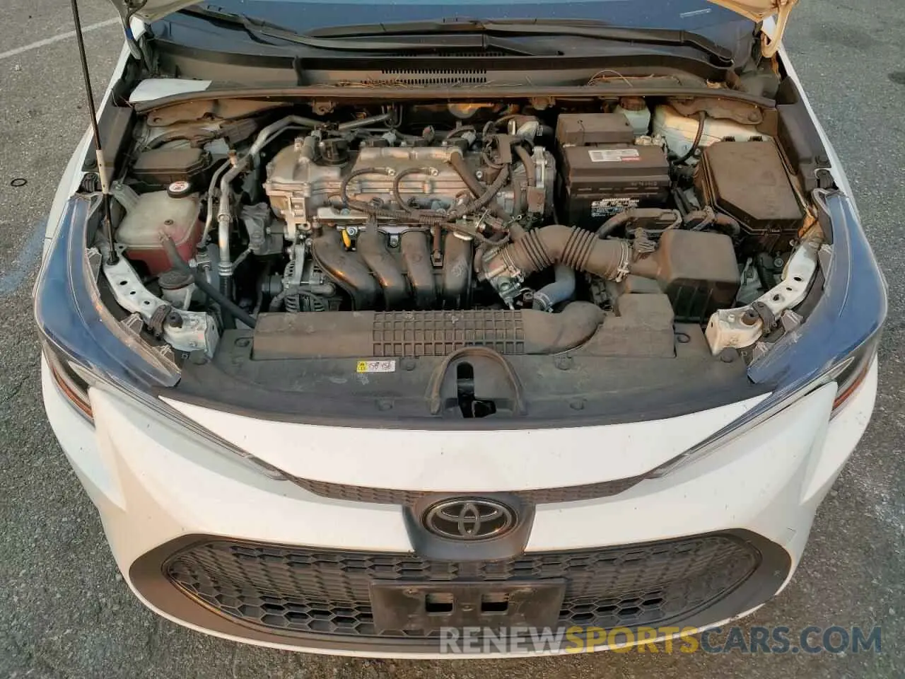 11 Photograph of a damaged car JTDEPRAE7LJ011690 TOYOTA COROLLA 2020