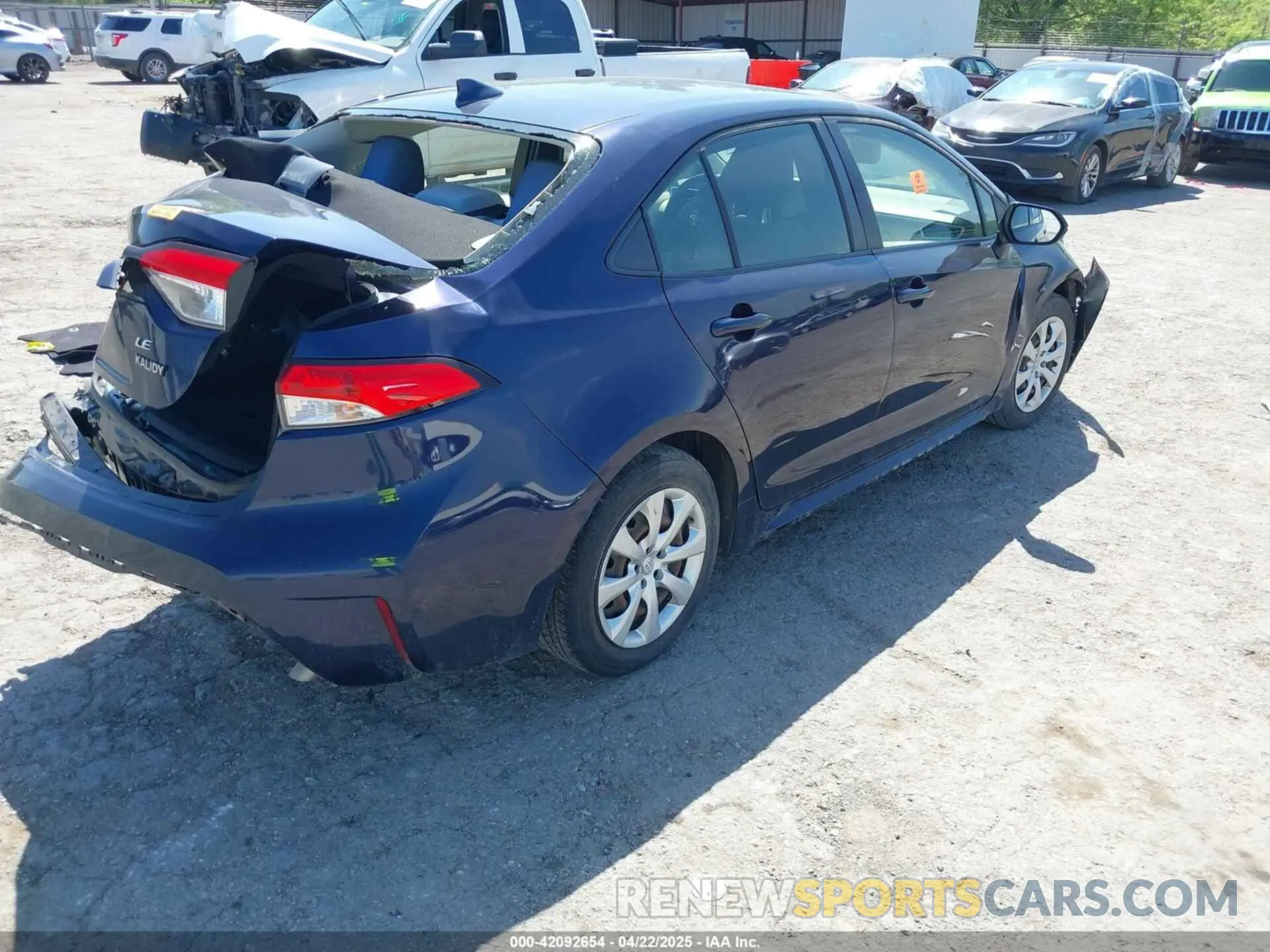 4 Photograph of a damaged car JTDEPRAE7LJ013875 TOYOTA COROLLA 2020