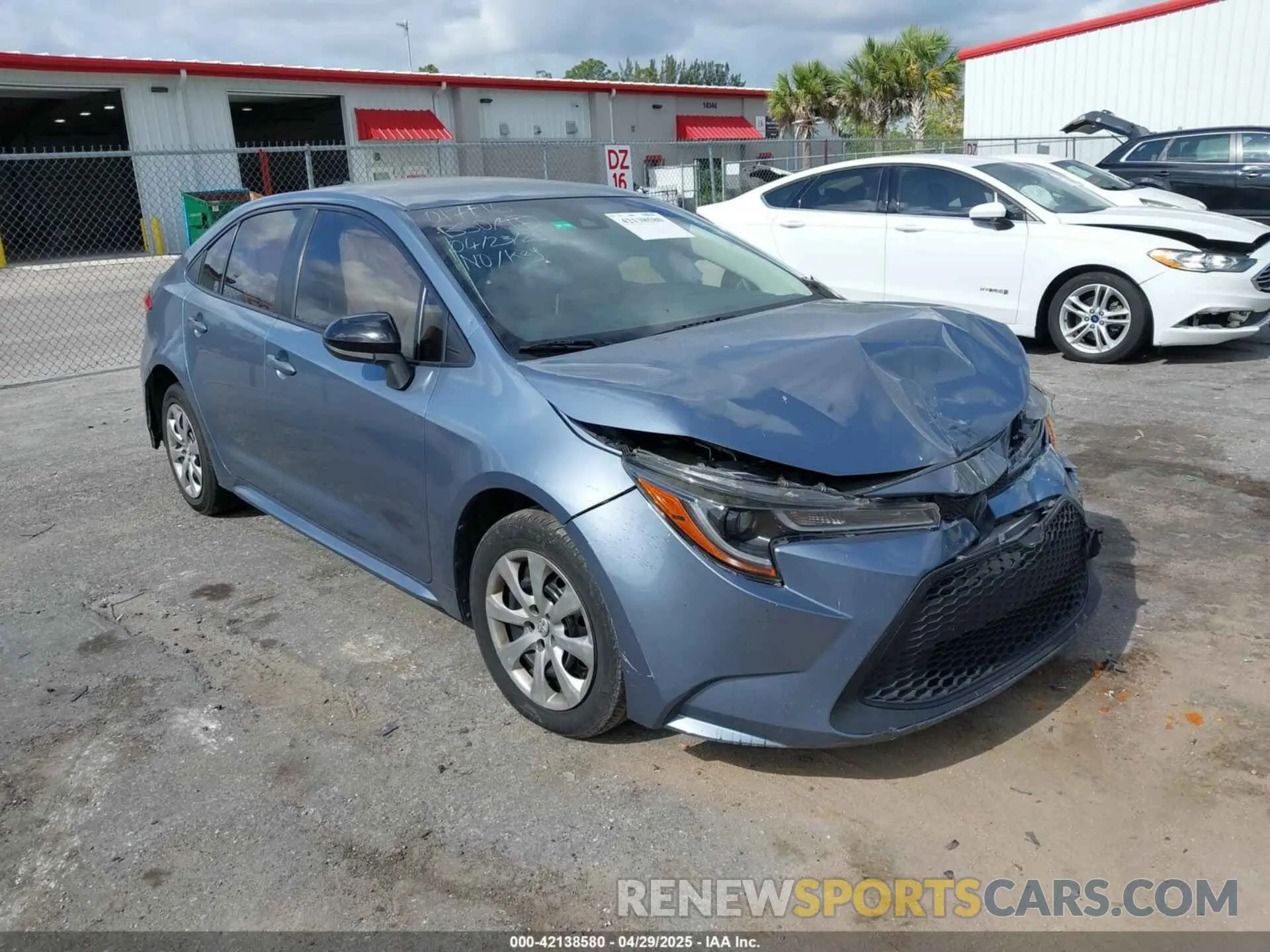 1 Photograph of a damaged car JTDEPRAE7LJ017716 TOYOTA COROLLA 2020