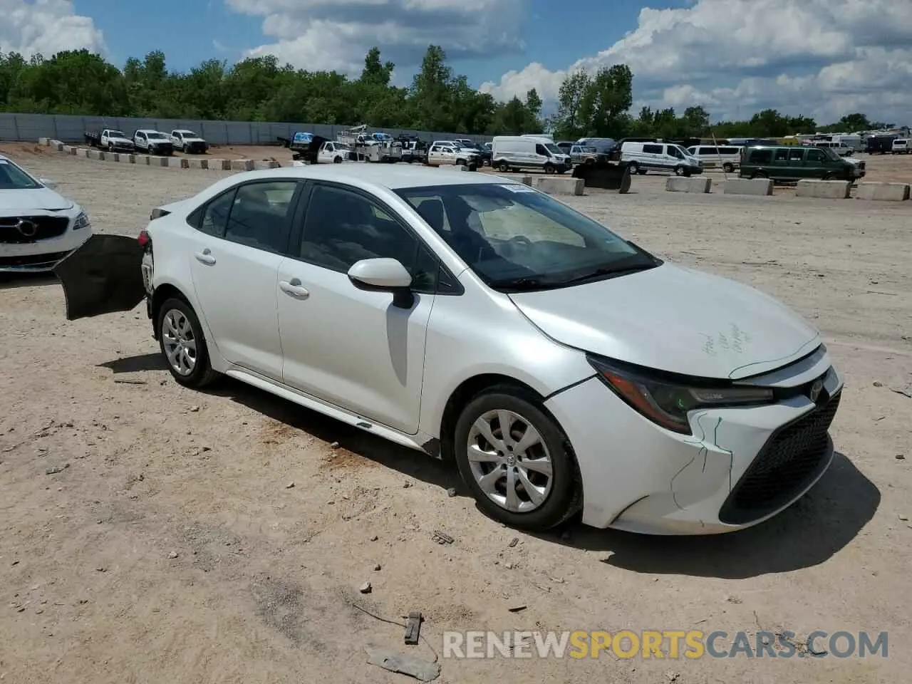 4 Photograph of a damaged car JTDEPRAE7LJ019031 TOYOTA COROLLA 2020