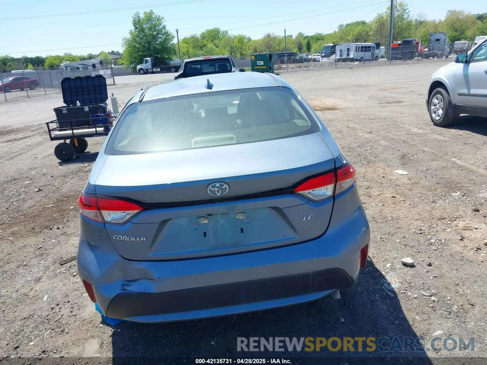 16 Photograph of a damaged car JTDEPRAE7LJ025055 TOYOTA COROLLA 2020