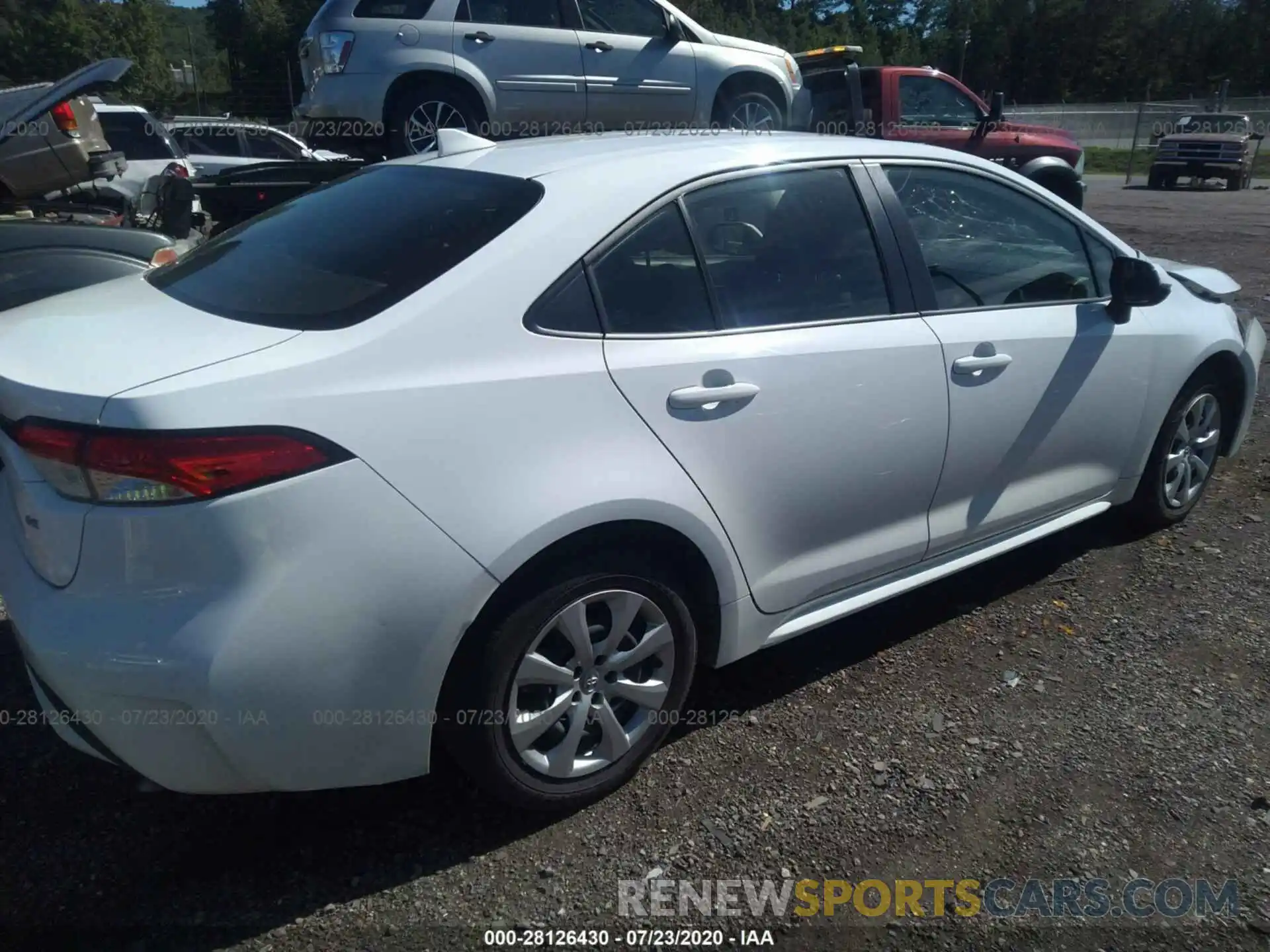 4 Photograph of a damaged car JTDEPRAE7LJ030563 TOYOTA COROLLA 2020