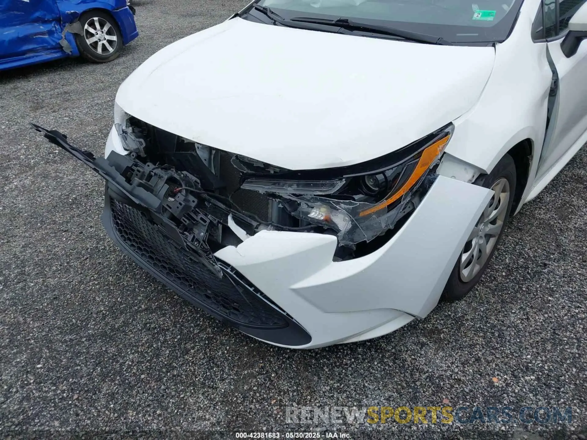 6 Photograph of a damaged car JTDEPRAE7LJ041501 TOYOTA COROLLA 2020