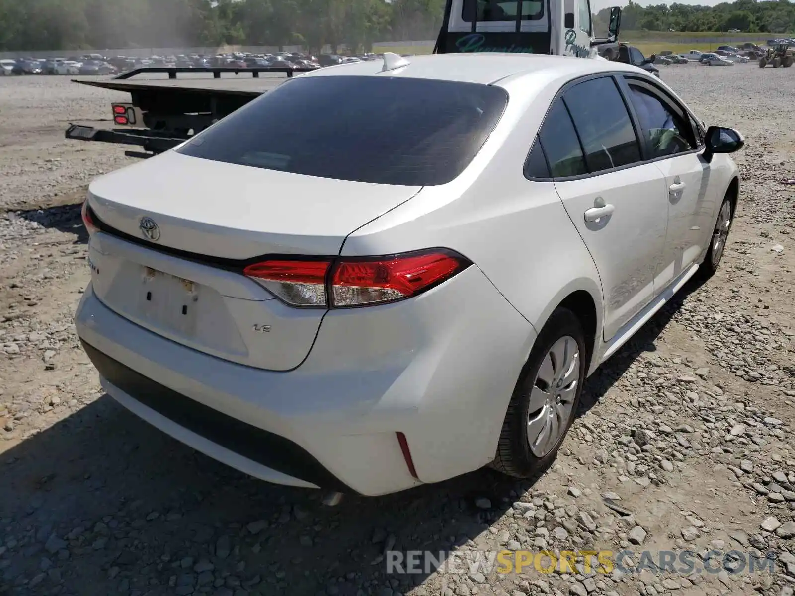 4 Photograph of a damaged car JTDEPRAE7LJ048996 TOYOTA COROLLA 2020