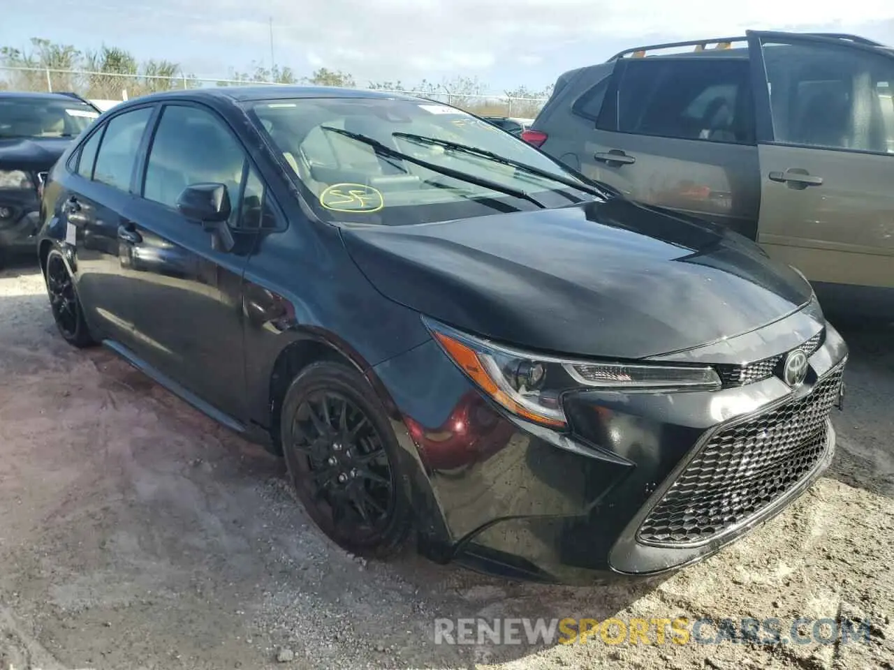 4 Photograph of a damaged car JTDEPRAE7LJ052627 TOYOTA COROLLA 2020