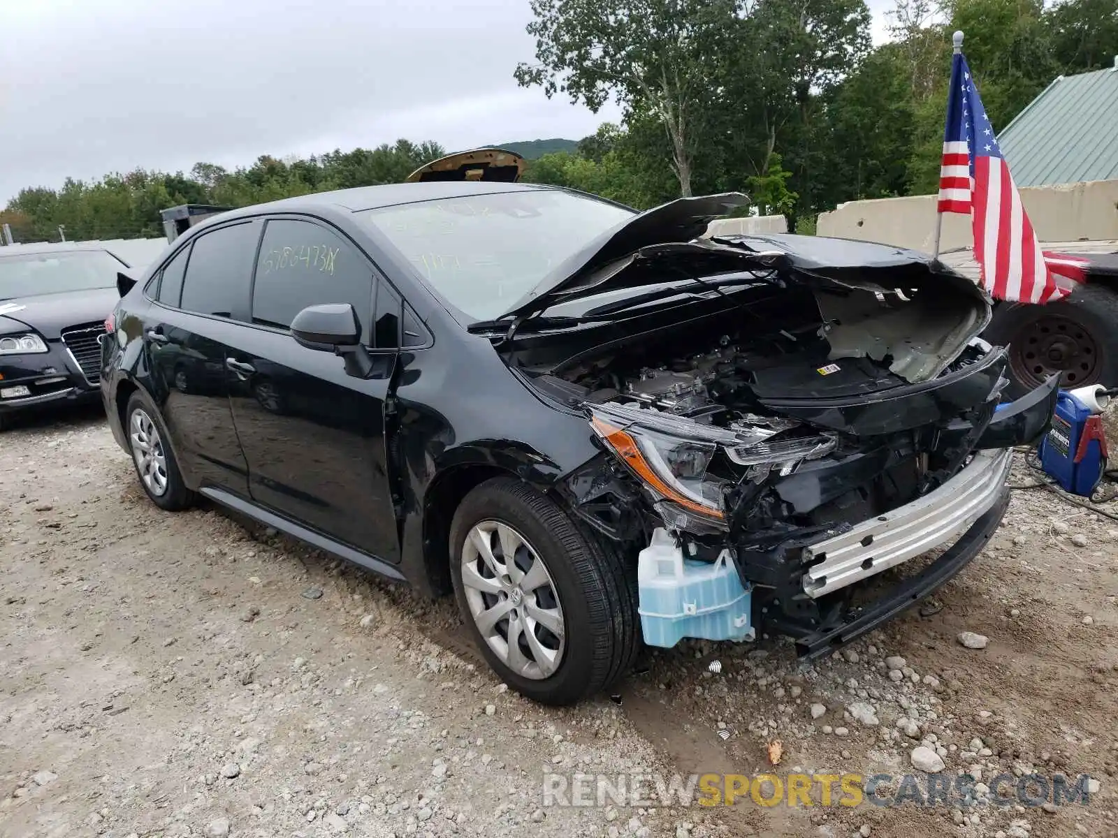 1 Photograph of a damaged car JTDEPRAE7LJ057939 TOYOTA COROLLA 2020