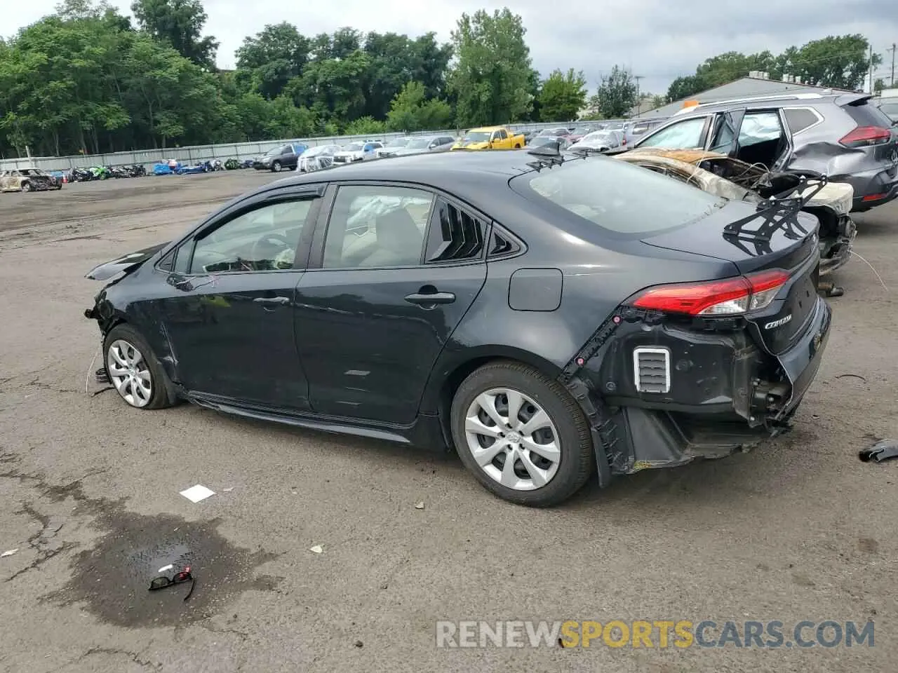 2 Photograph of a damaged car JTDEPRAE7LJ065989 TOYOTA COROLLA 2020