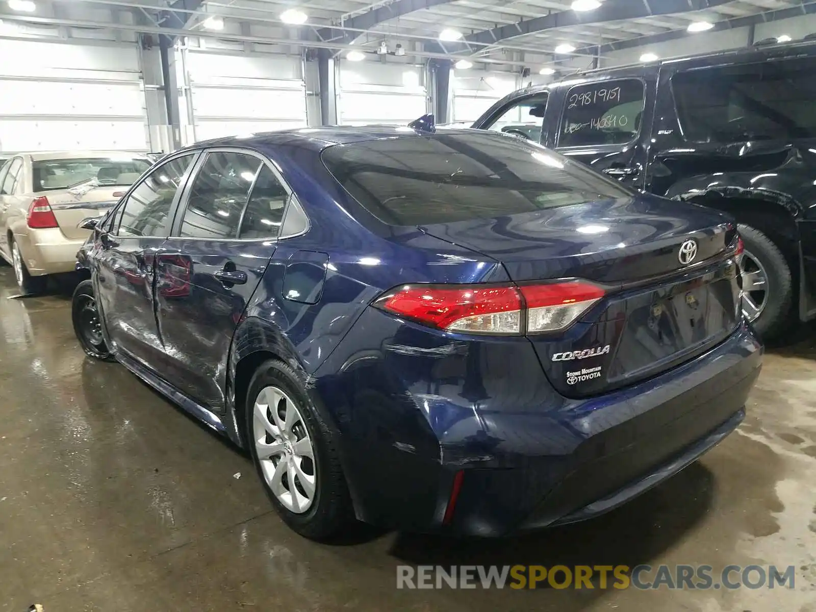 3 Photograph of a damaged car JTDEPRAE7LJ074904 TOYOTA COROLLA 2020