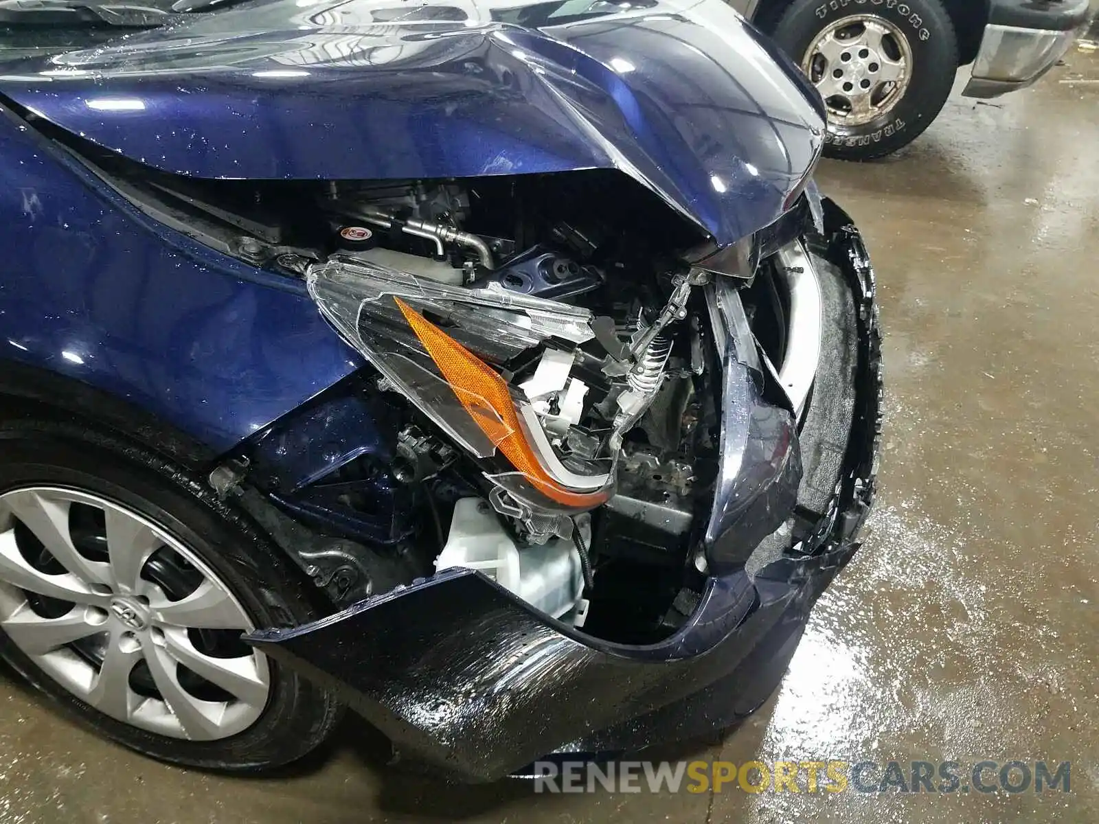 9 Photograph of a damaged car JTDEPRAE7LJ074904 TOYOTA COROLLA 2020