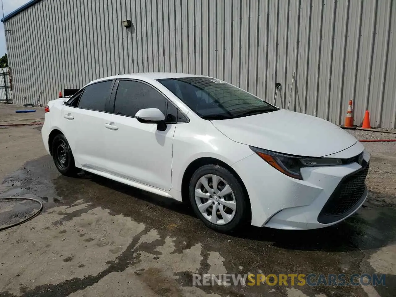 4 Photograph of a damaged car JTDEPRAE7LJ078662 TOYOTA COROLLA 2020