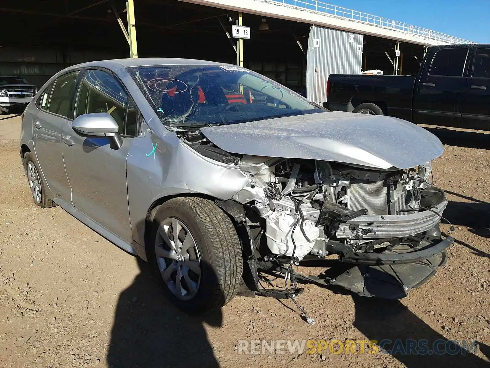 1 Photograph of a damaged car JTDEPRAE7LJ084896 TOYOTA COROLLA 2020