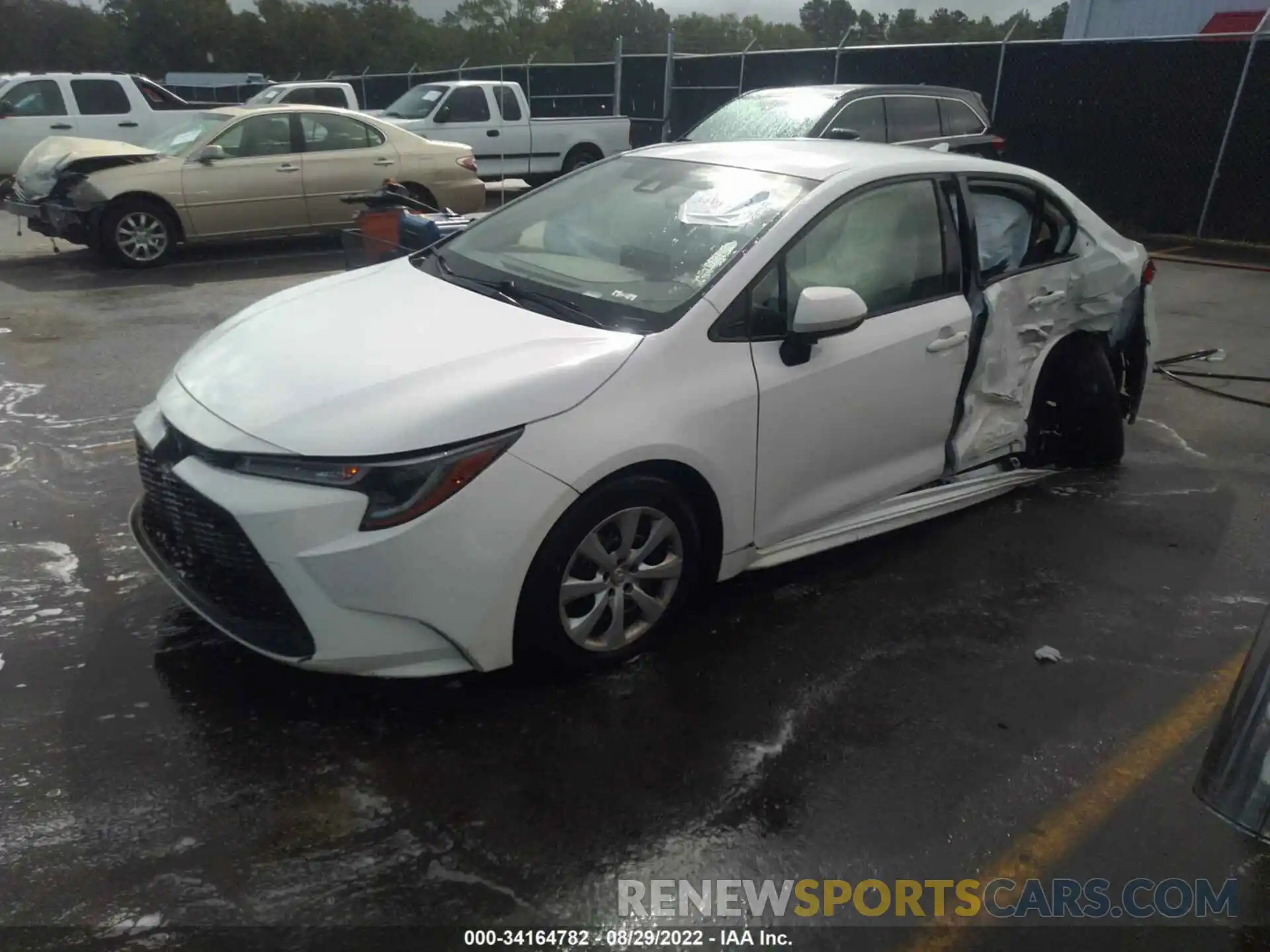 2 Photograph of a damaged car JTDEPRAE7LJ085756 TOYOTA COROLLA 2020