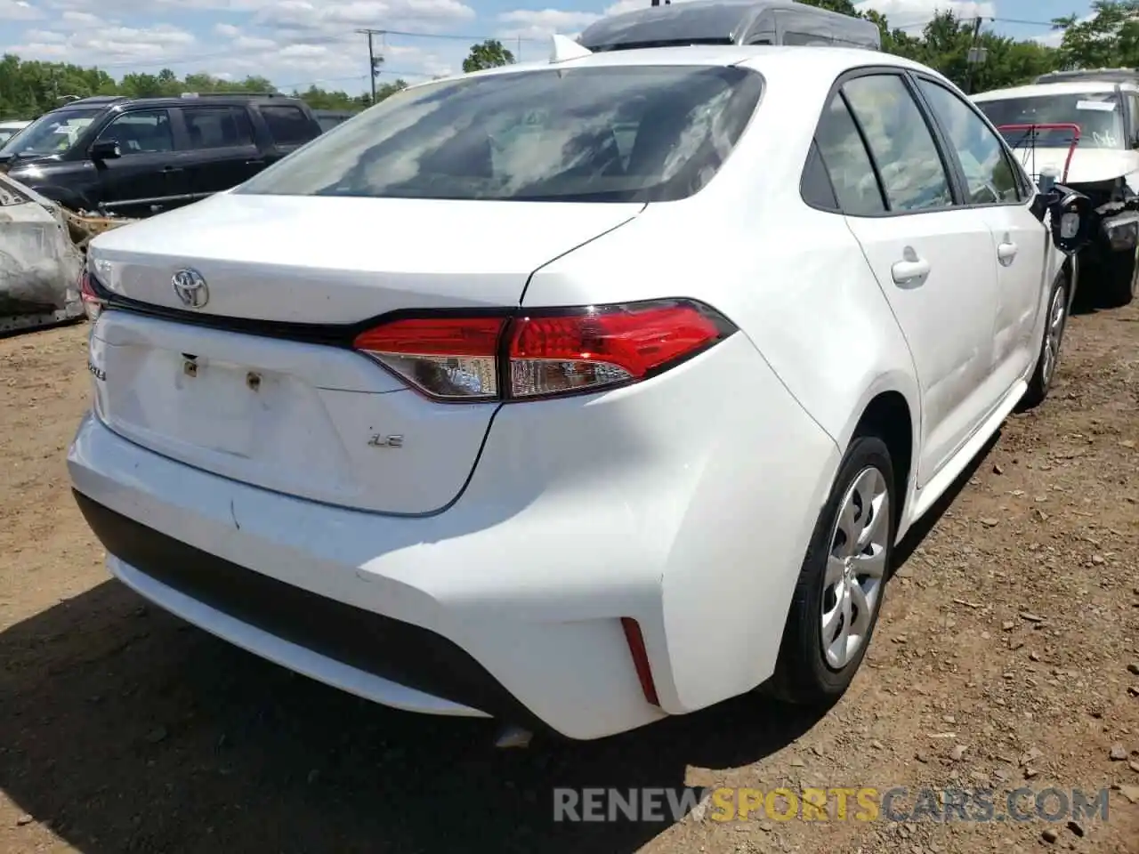 4 Photograph of a damaged car JTDEPRAE7LJ091203 TOYOTA COROLLA 2020