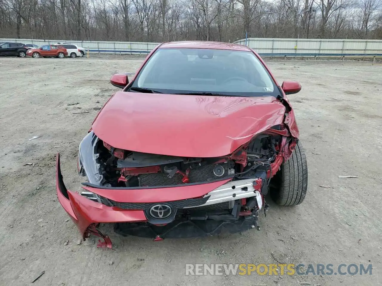 5 Photograph of a damaged car JTDEPRAE7LJ096191 TOYOTA COROLLA 2020