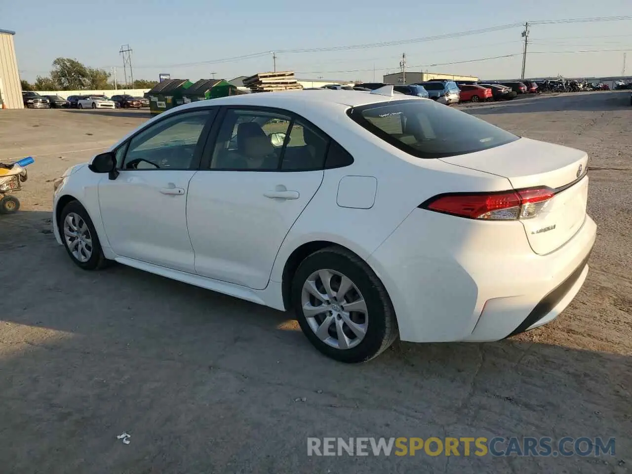 2 Photograph of a damaged car JTDEPRAE7LJ098572 TOYOTA COROLLA 2020