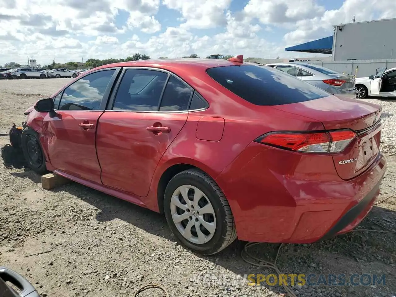 2 Photograph of a damaged car JTDEPRAE7LJ099026 TOYOTA COROLLA 2020