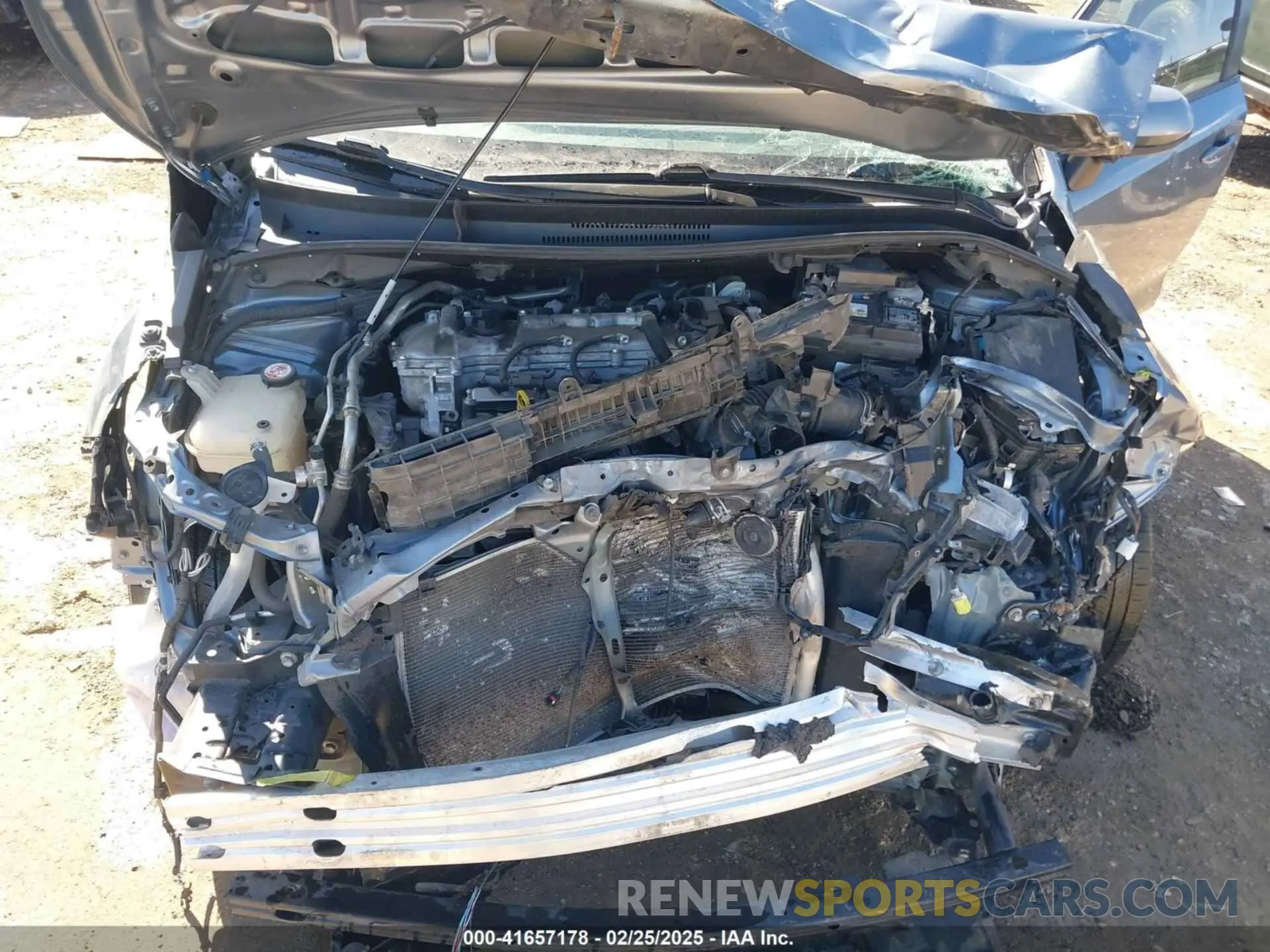 10 Photograph of a damaged car JTDEPRAE7LJ106069 TOYOTA COROLLA 2020