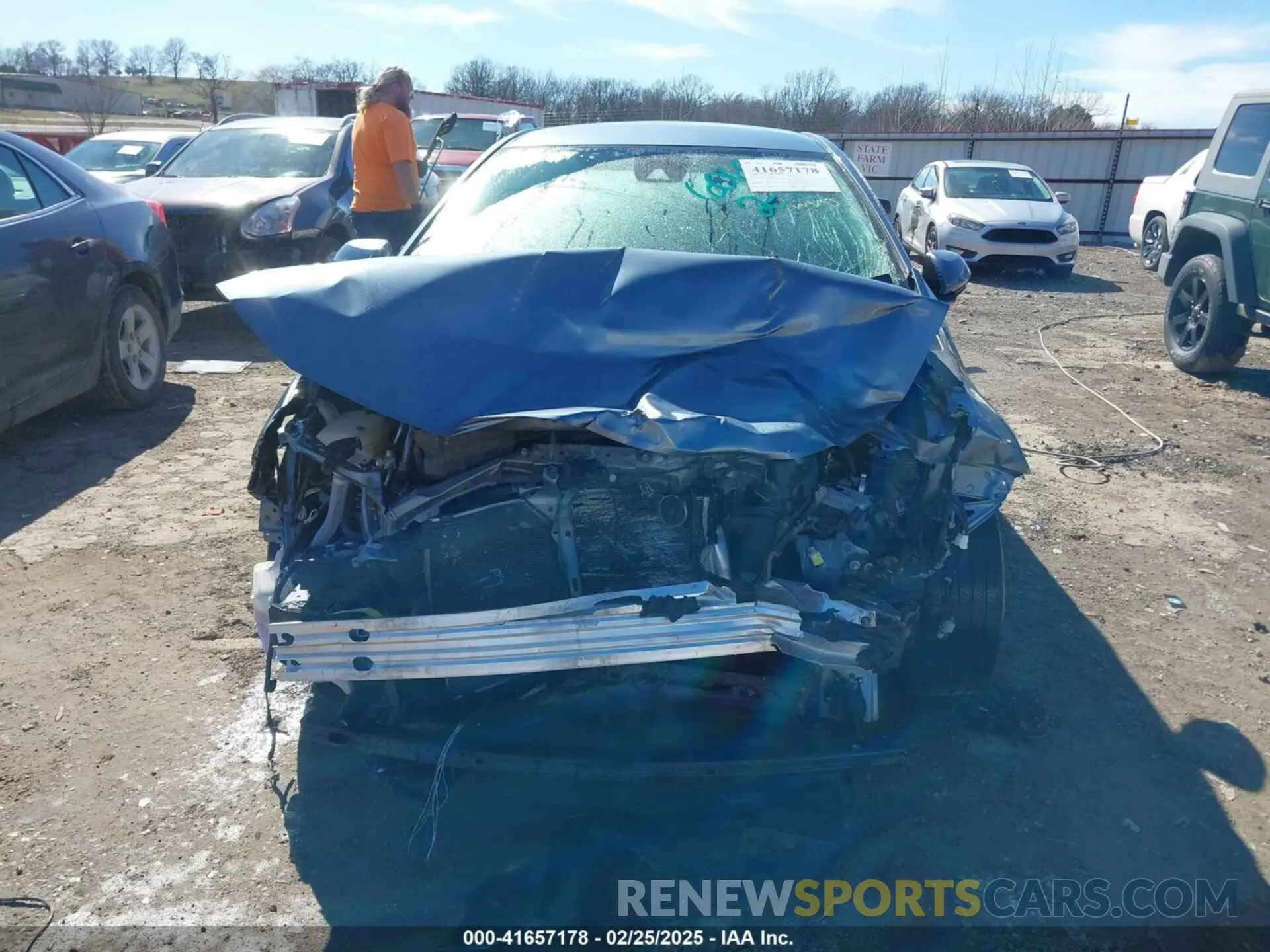 12 Photograph of a damaged car JTDEPRAE7LJ106069 TOYOTA COROLLA 2020