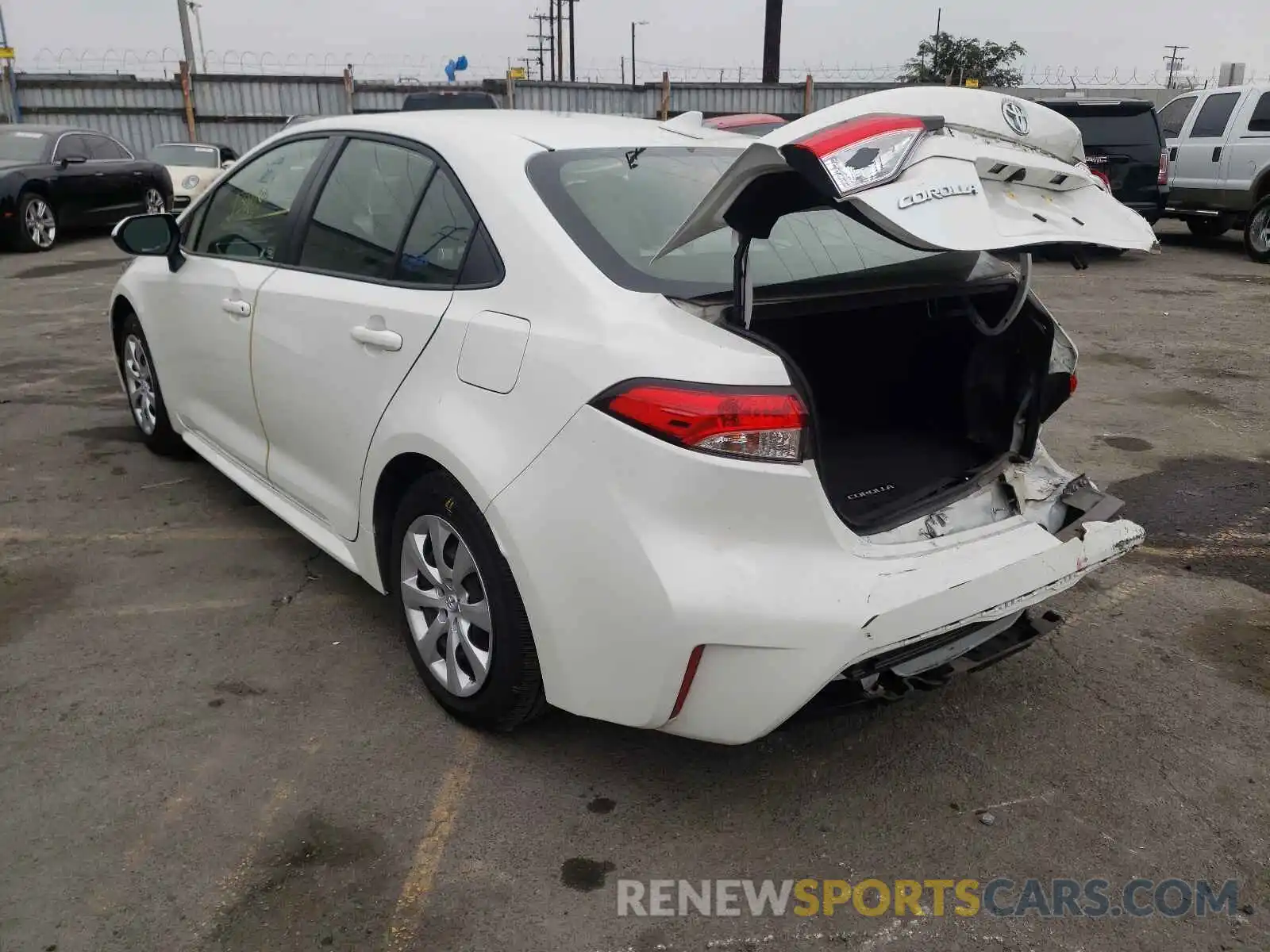 3 Photograph of a damaged car JTDEPRAE7LJ107528 TOYOTA COROLLA 2020