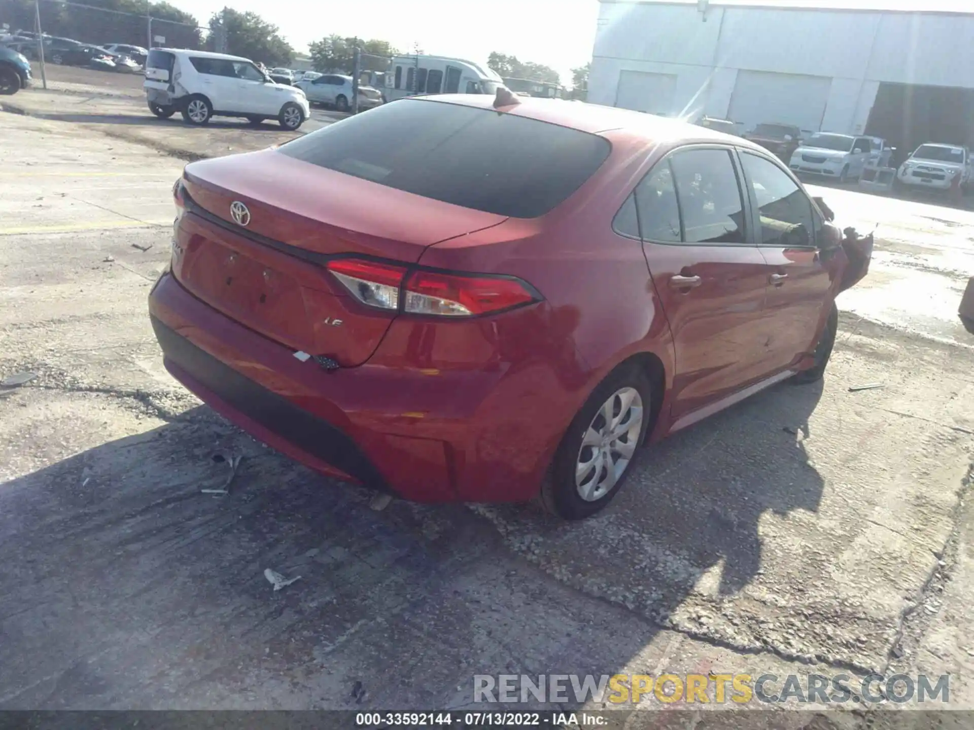 4 Photograph of a damaged car JTDEPRAE7LJ110722 TOYOTA COROLLA 2020