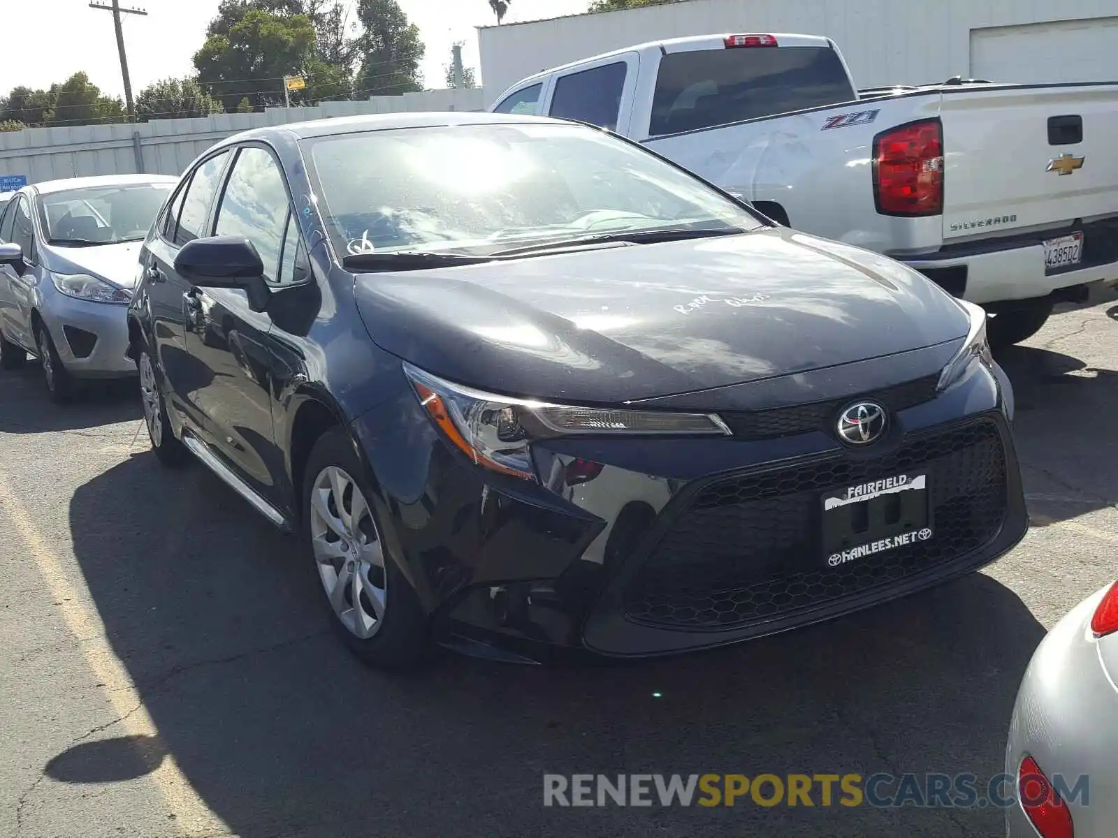 1 Photograph of a damaged car JTDEPRAE7LJ112650 TOYOTA COROLLA 2020