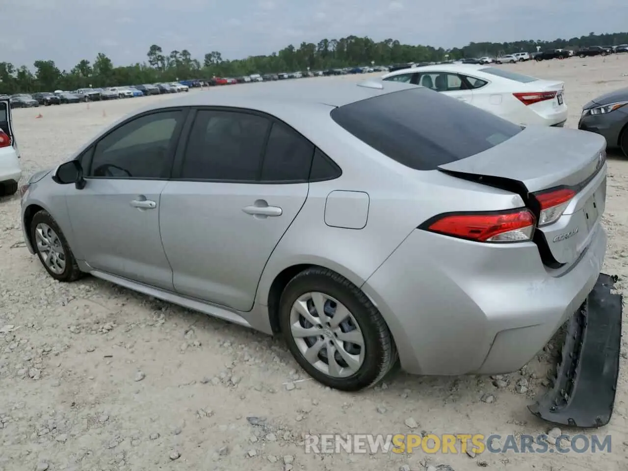 2 Photograph of a damaged car JTDEPRAE7LJ114754 TOYOTA COROLLA 2020