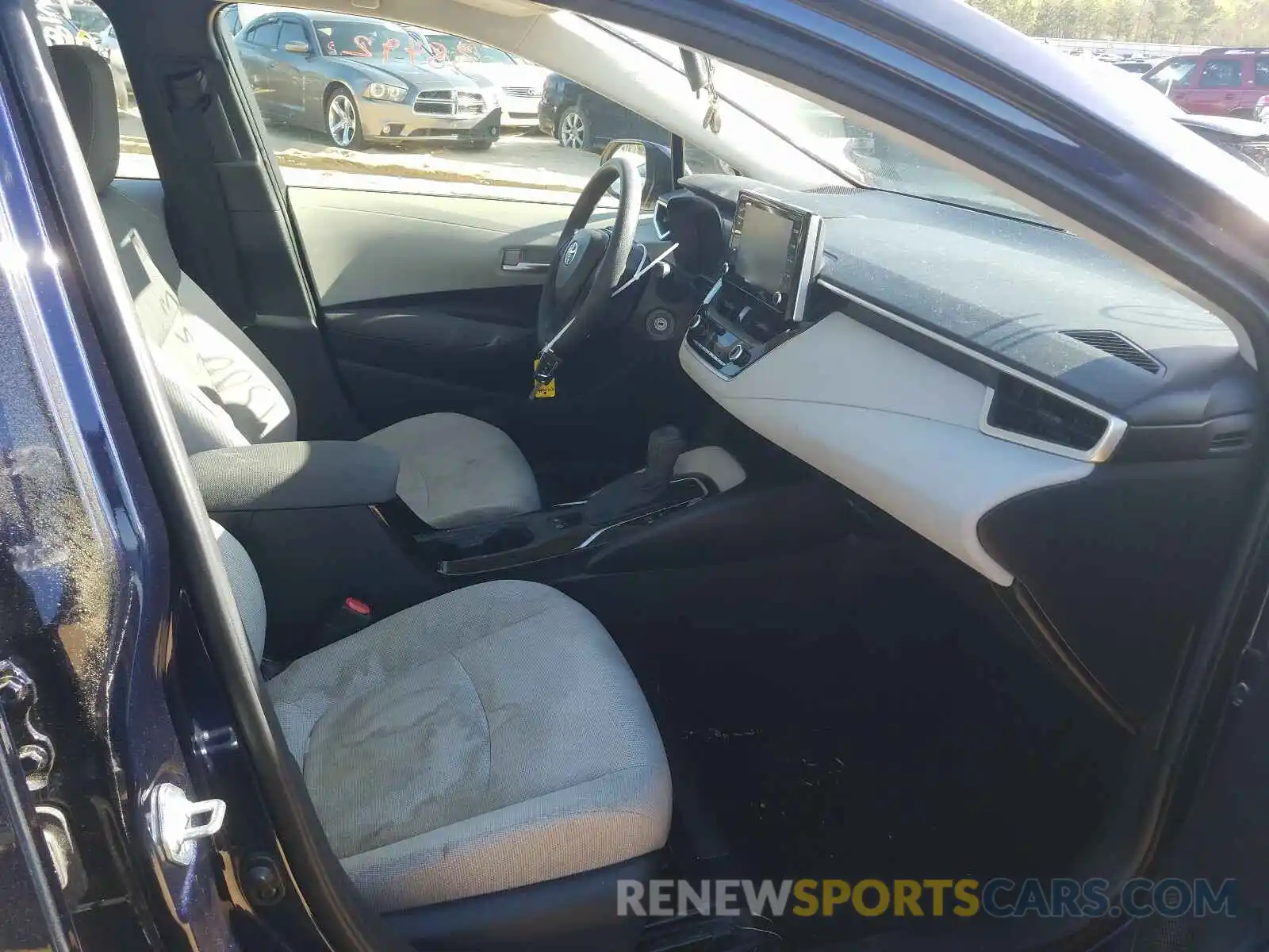 5 Photograph of a damaged car JTDEPRAE8LJ002304 TOYOTA COROLLA 2020