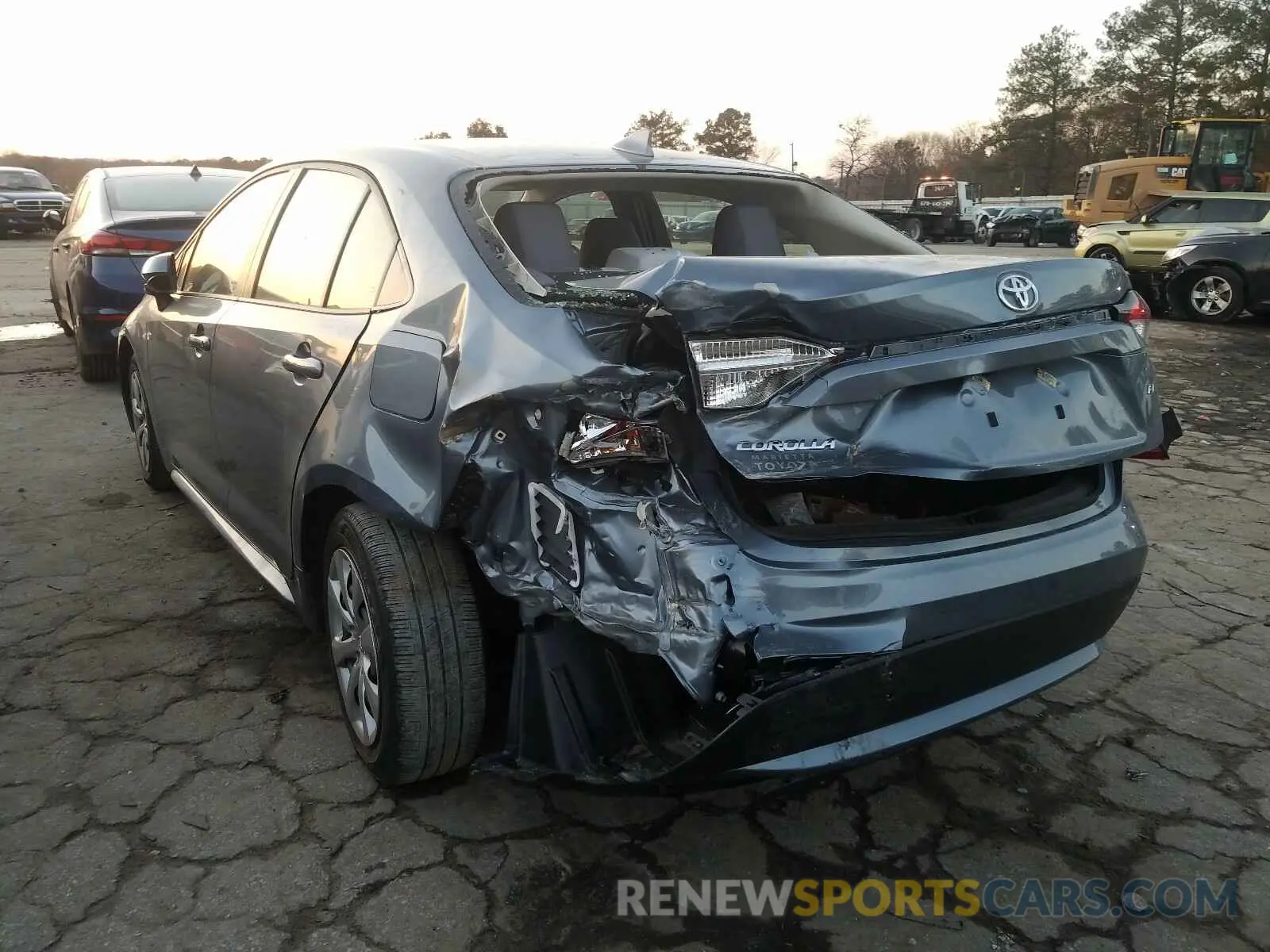 3 Photograph of a damaged car JTDEPRAE8LJ007292 TOYOTA COROLLA 2020