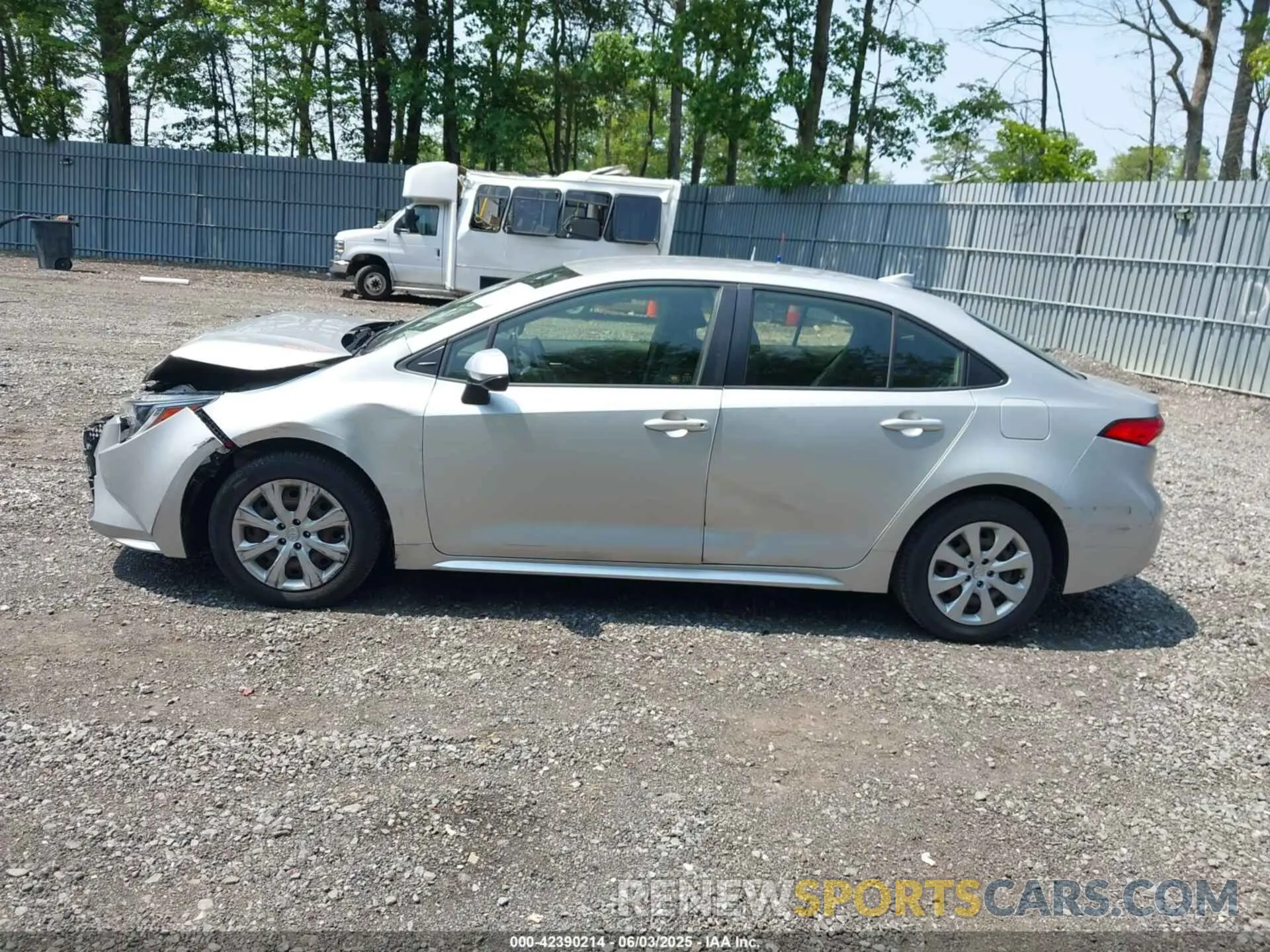 14 Photograph of a damaged car JTDEPRAE8LJ008300 TOYOTA COROLLA 2020