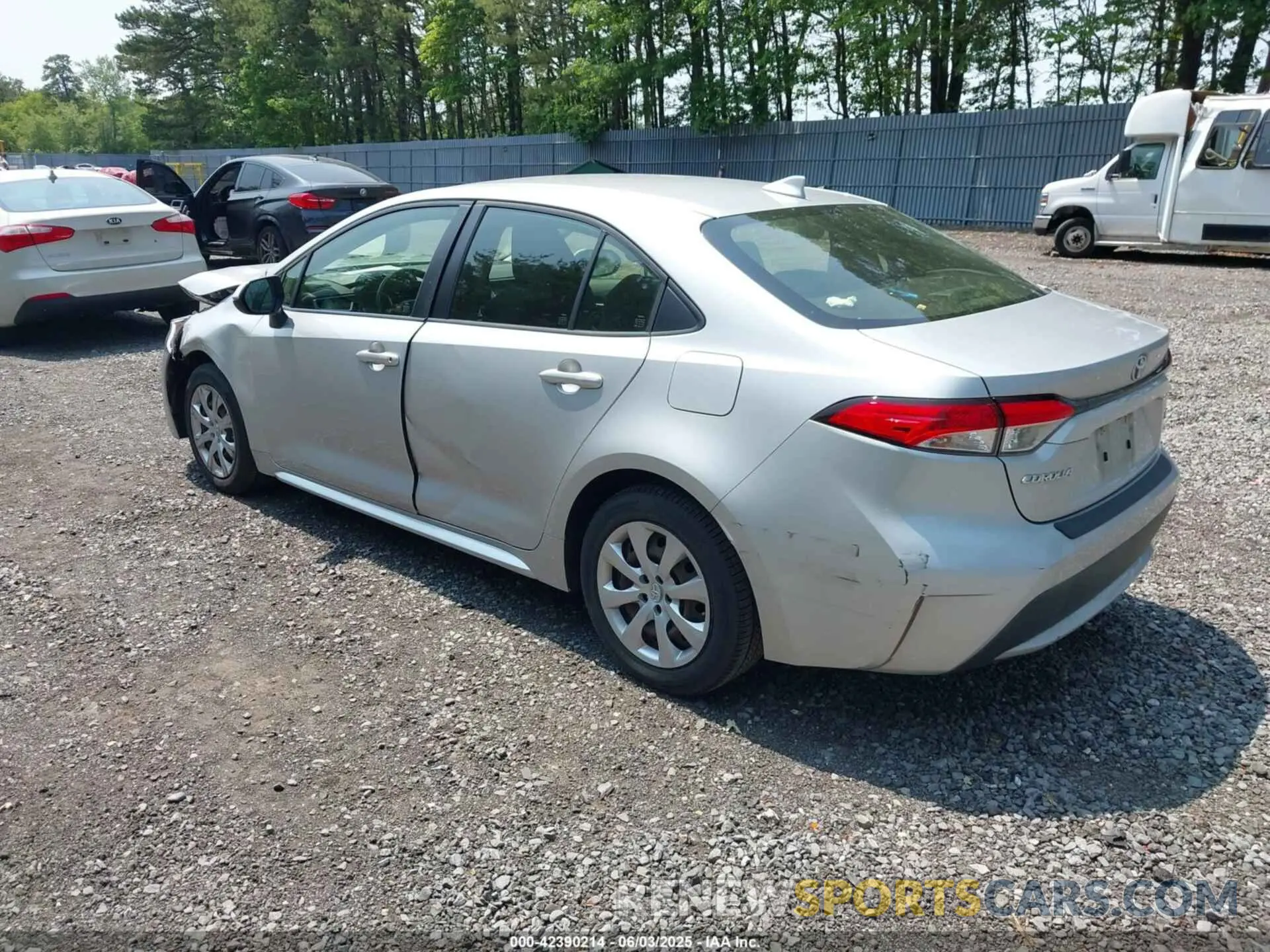 3 Photograph of a damaged car JTDEPRAE8LJ008300 TOYOTA COROLLA 2020