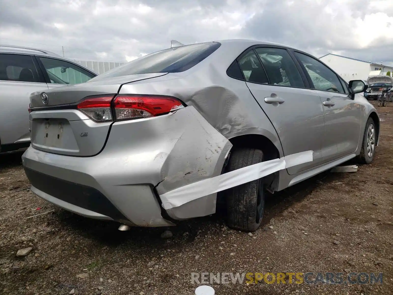 9 Photograph of a damaged car JTDEPRAE8LJ017563 TOYOTA COROLLA 2020