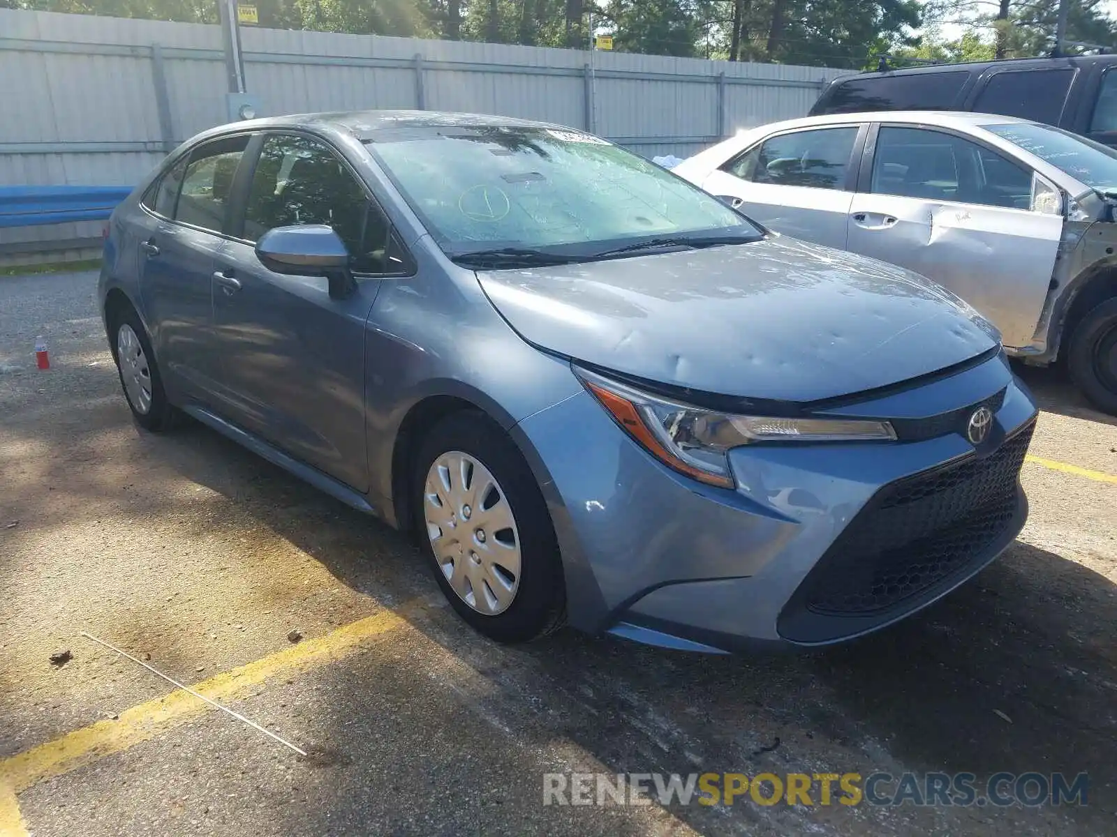 1 Photograph of a damaged car JTDEPRAE8LJ020740 TOYOTA COROLLA 2020