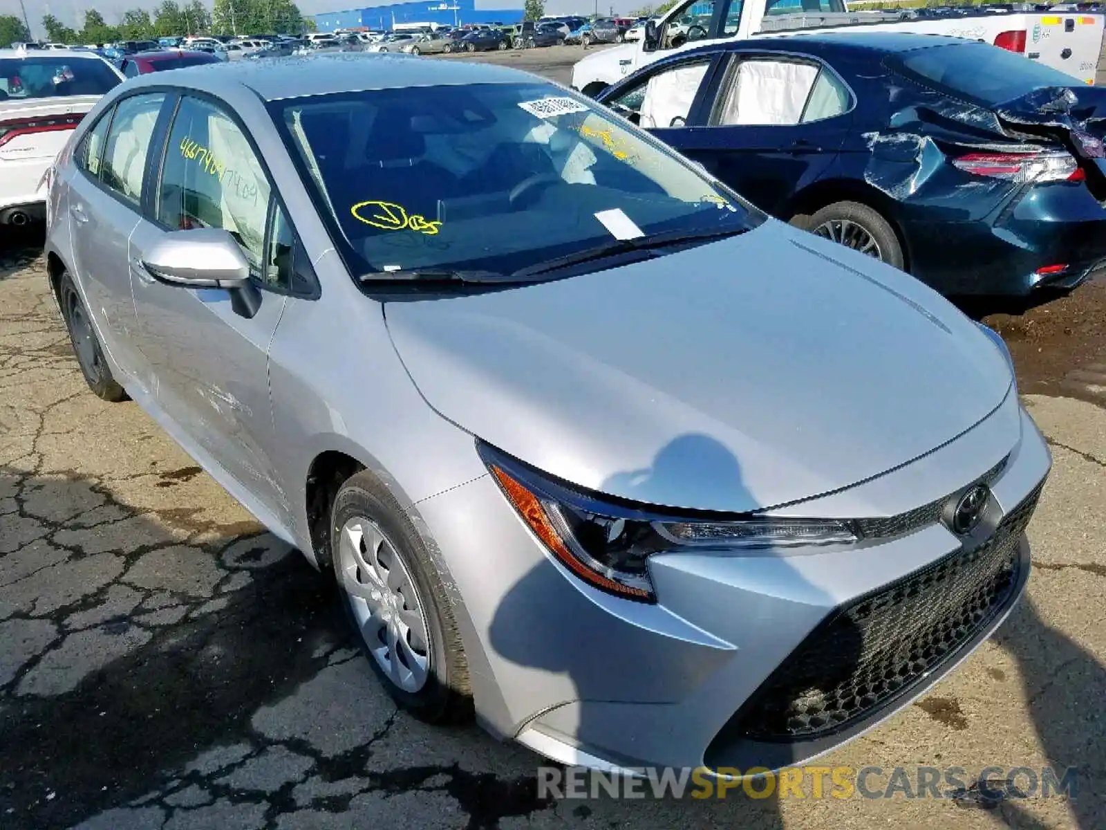 1 Photograph of a damaged car JTDEPRAE8LJ031284 TOYOTA COROLLA 2020