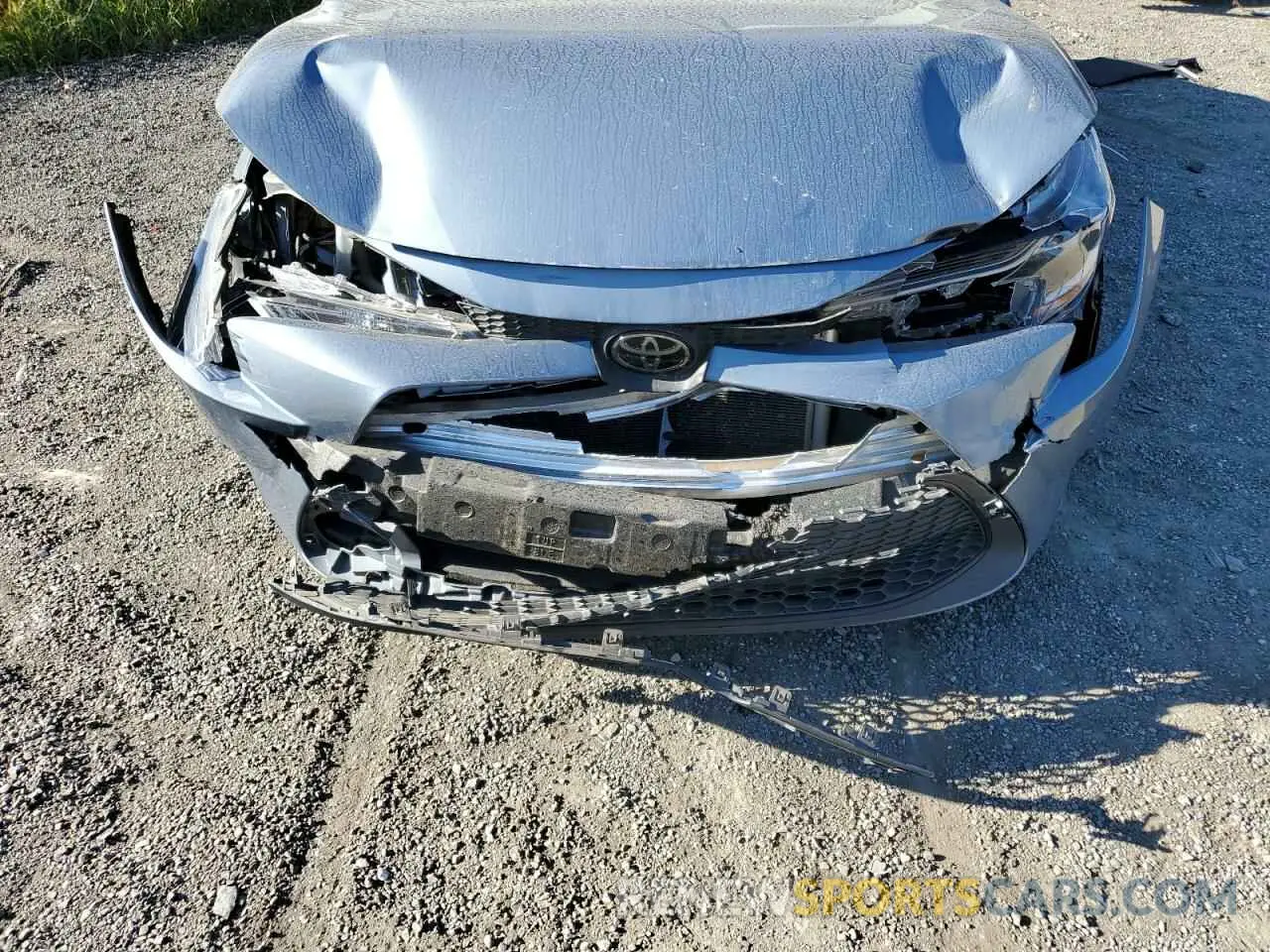 11 Photograph of a damaged car JTDEPRAE8LJ031396 TOYOTA COROLLA 2020