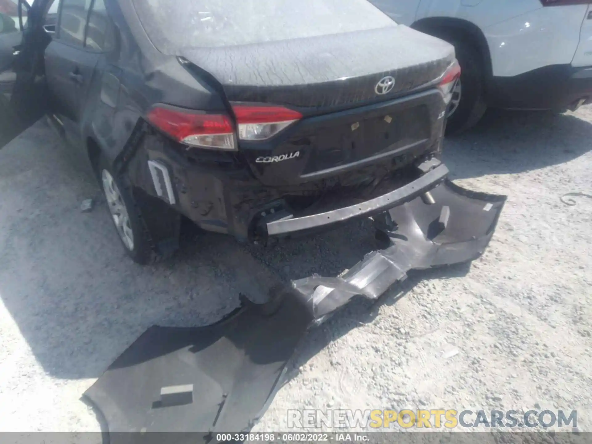 6 Photograph of a damaged car JTDEPRAE8LJ033567 TOYOTA COROLLA 2020