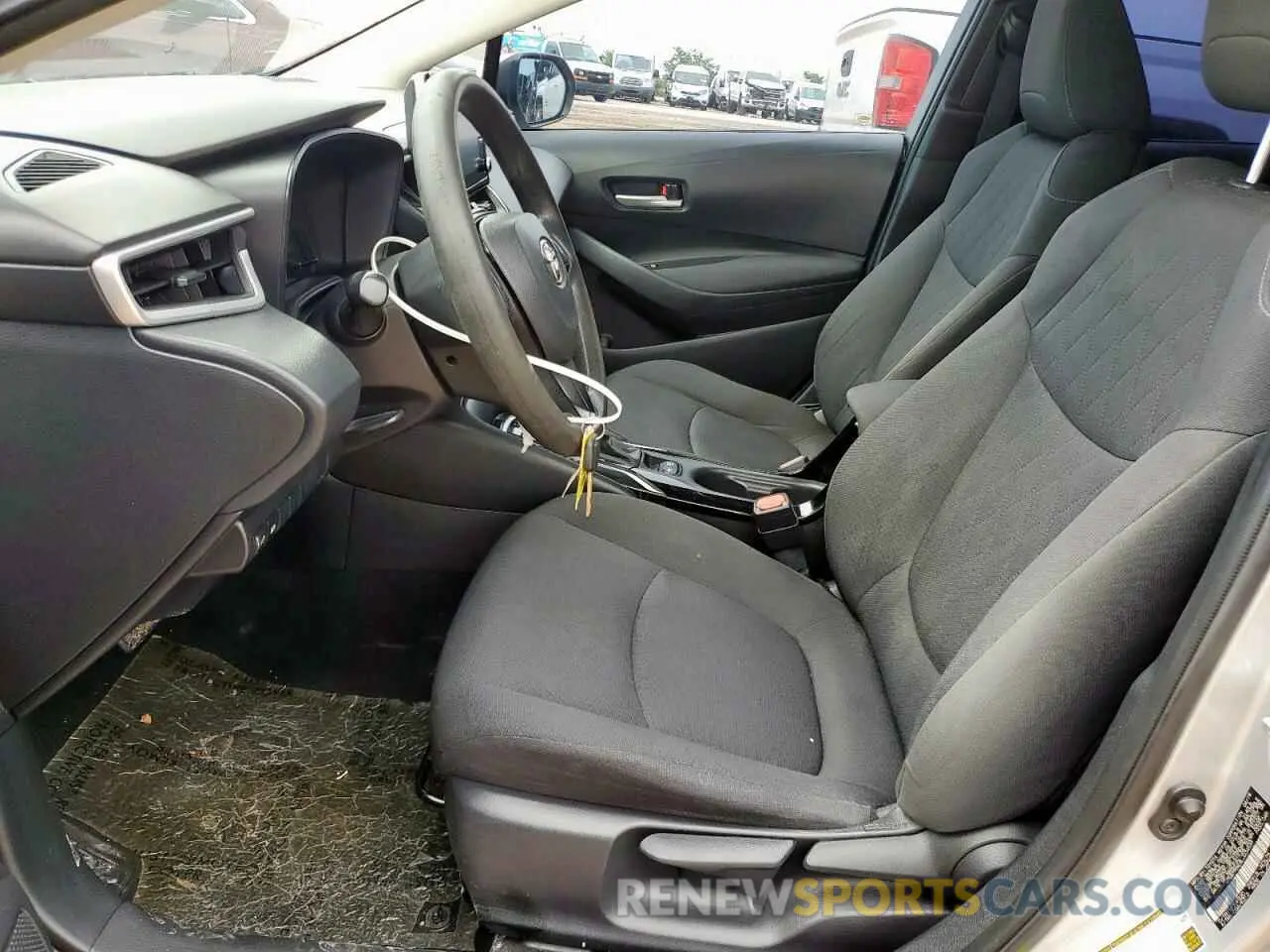 7 Photograph of a damaged car JTDEPRAE8LJ034539 TOYOTA COROLLA 2020
