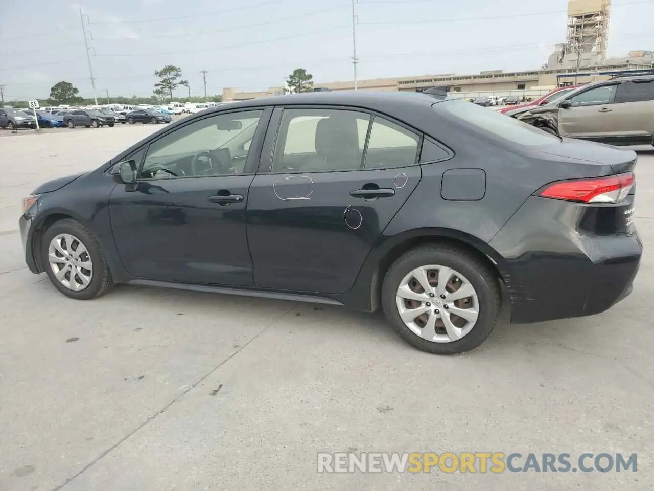 2 Photograph of a damaged car JTDEPRAE8LJ035657 TOYOTA COROLLA 2020