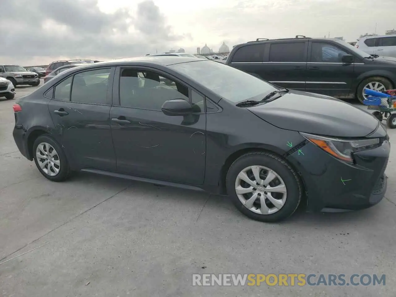 4 Photograph of a damaged car JTDEPRAE8LJ035657 TOYOTA COROLLA 2020