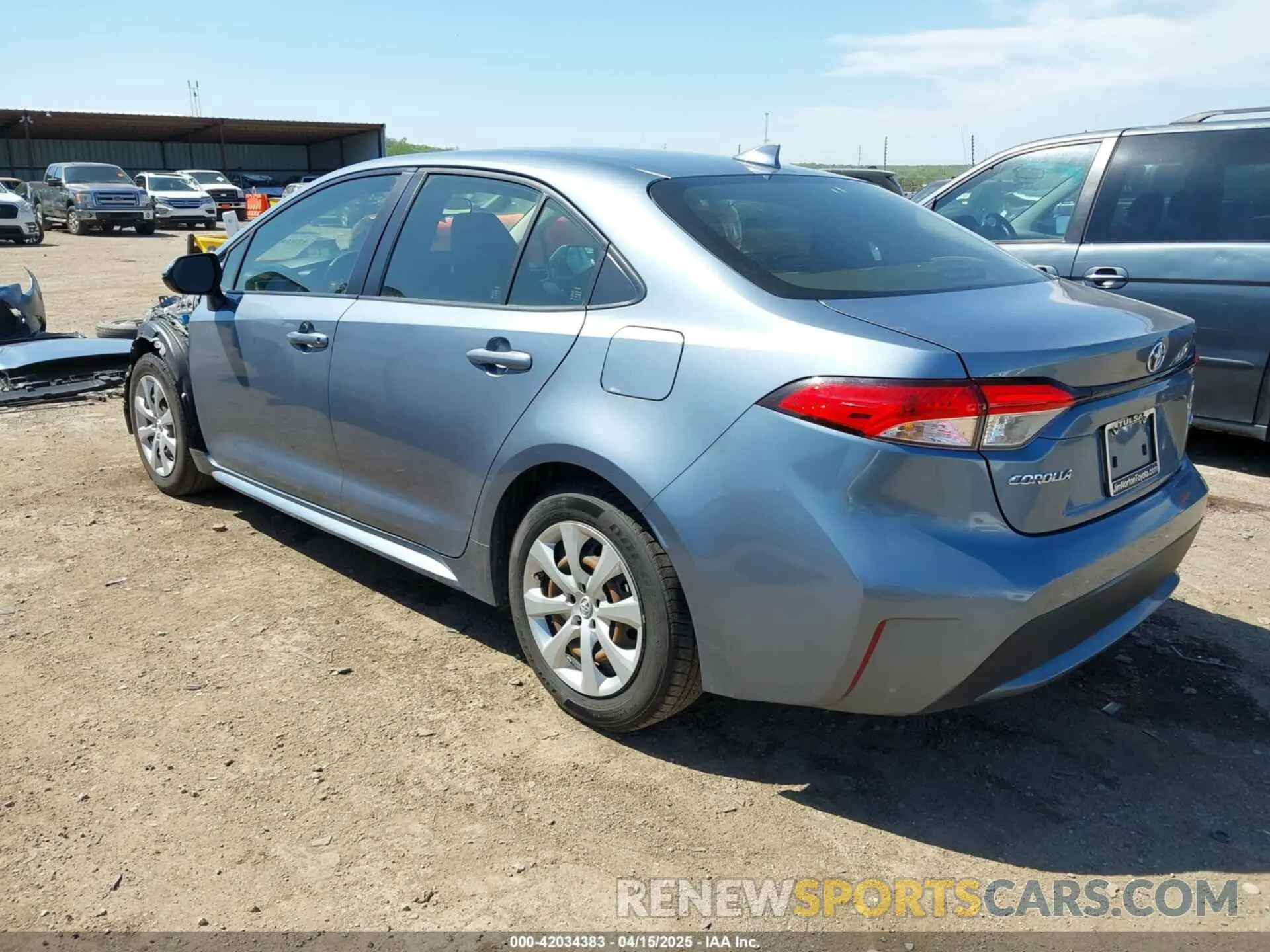 3 Photograph of a damaged car JTDEPRAE8LJ041877 TOYOTA COROLLA 2020