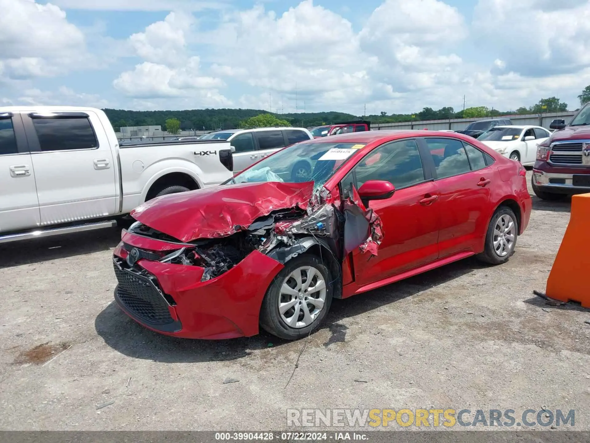 2 Photograph of a damaged car JTDEPRAE8LJ045573 TOYOTA COROLLA 2020