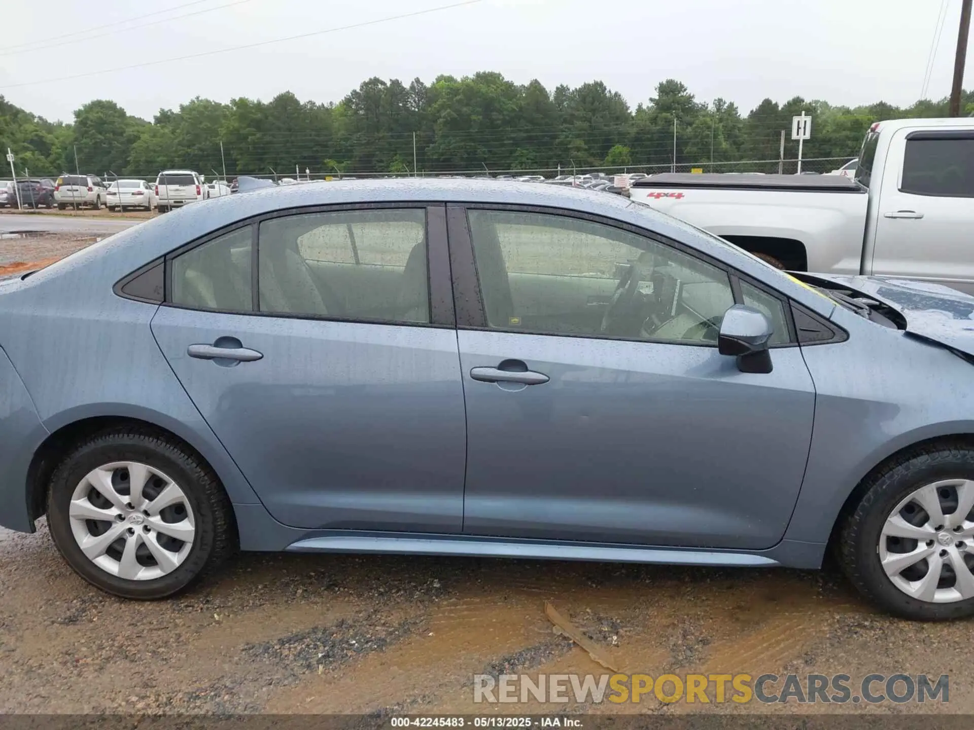 13 Photograph of a damaged car JTDEPRAE8LJ048716 TOYOTA COROLLA 2020
