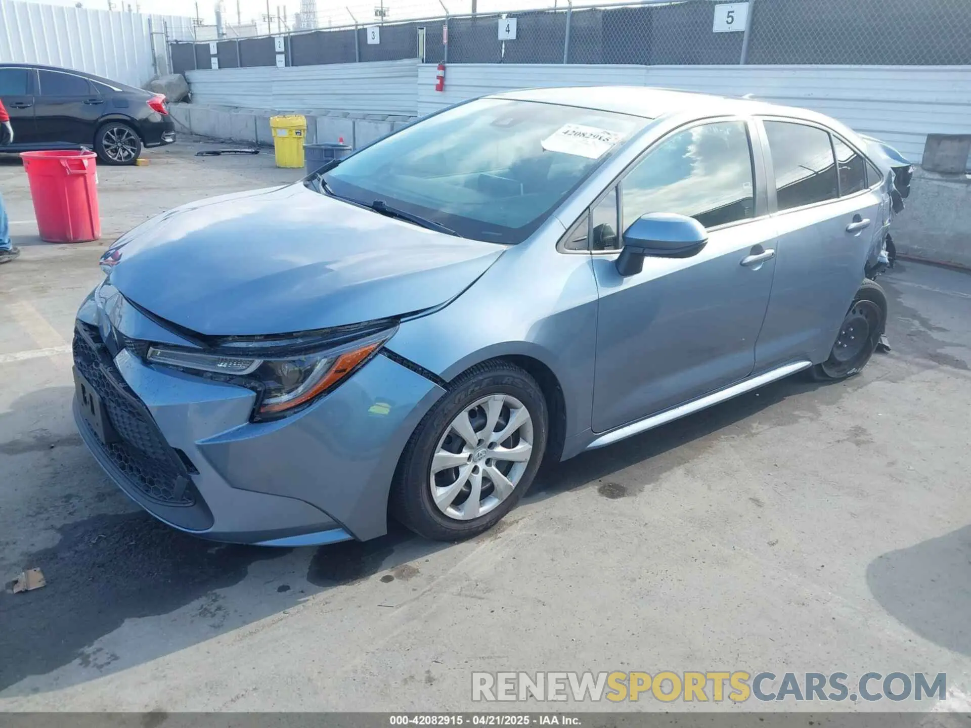 2 Photograph of a damaged car JTDEPRAE8LJ059487 TOYOTA COROLLA 2020