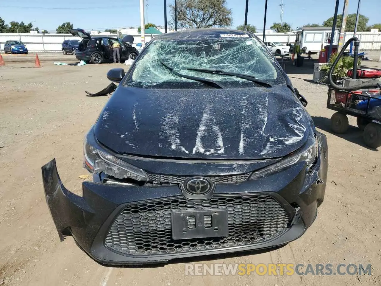 5 Photograph of a damaged car JTDEPRAE8LJ060963 TOYOTA COROLLA 2020